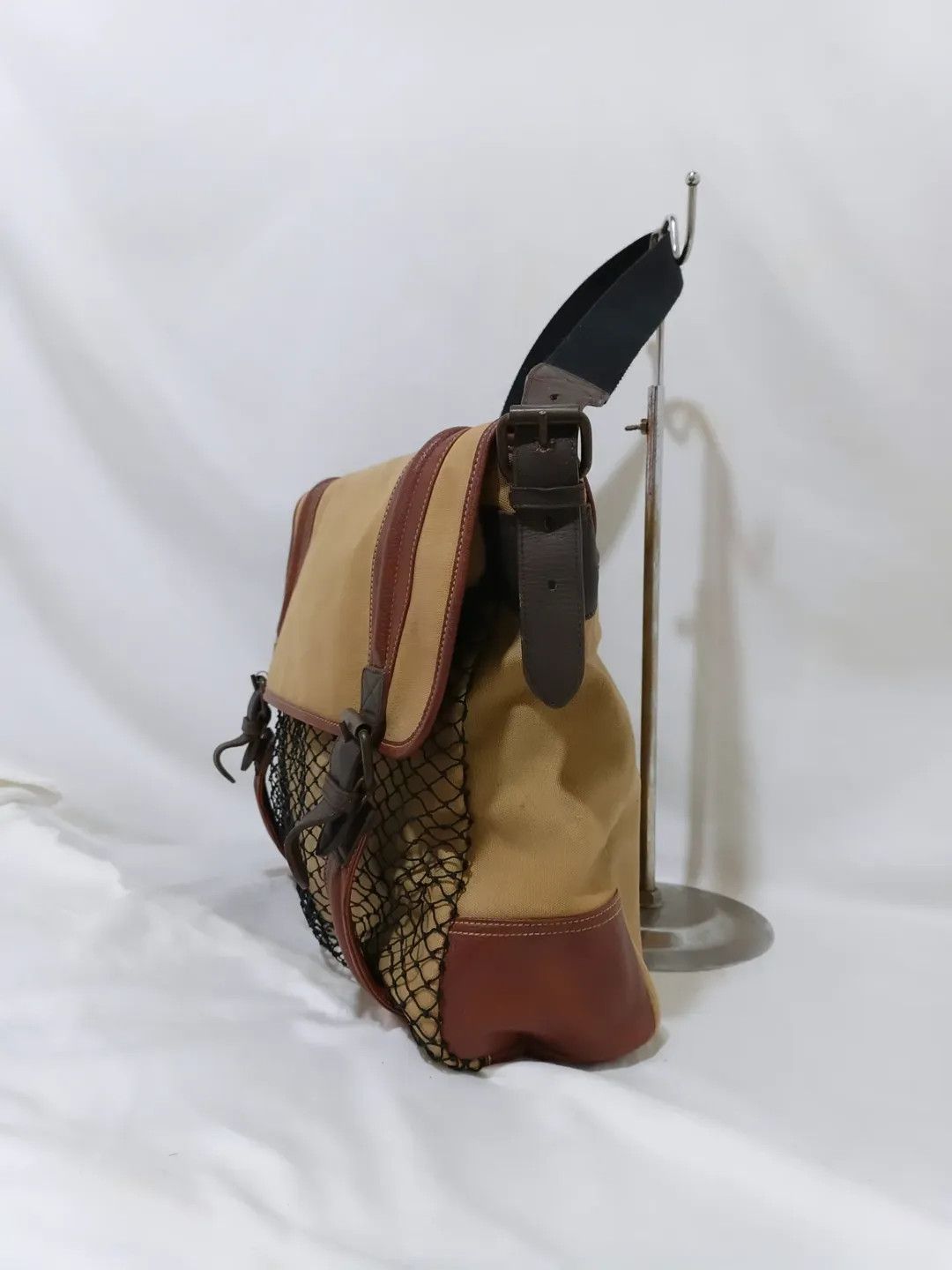 Giordano 80-90s Giordano Canvas & Genuine Leather Messenger Bag Size ONE SIZE - 2 Thumbnail