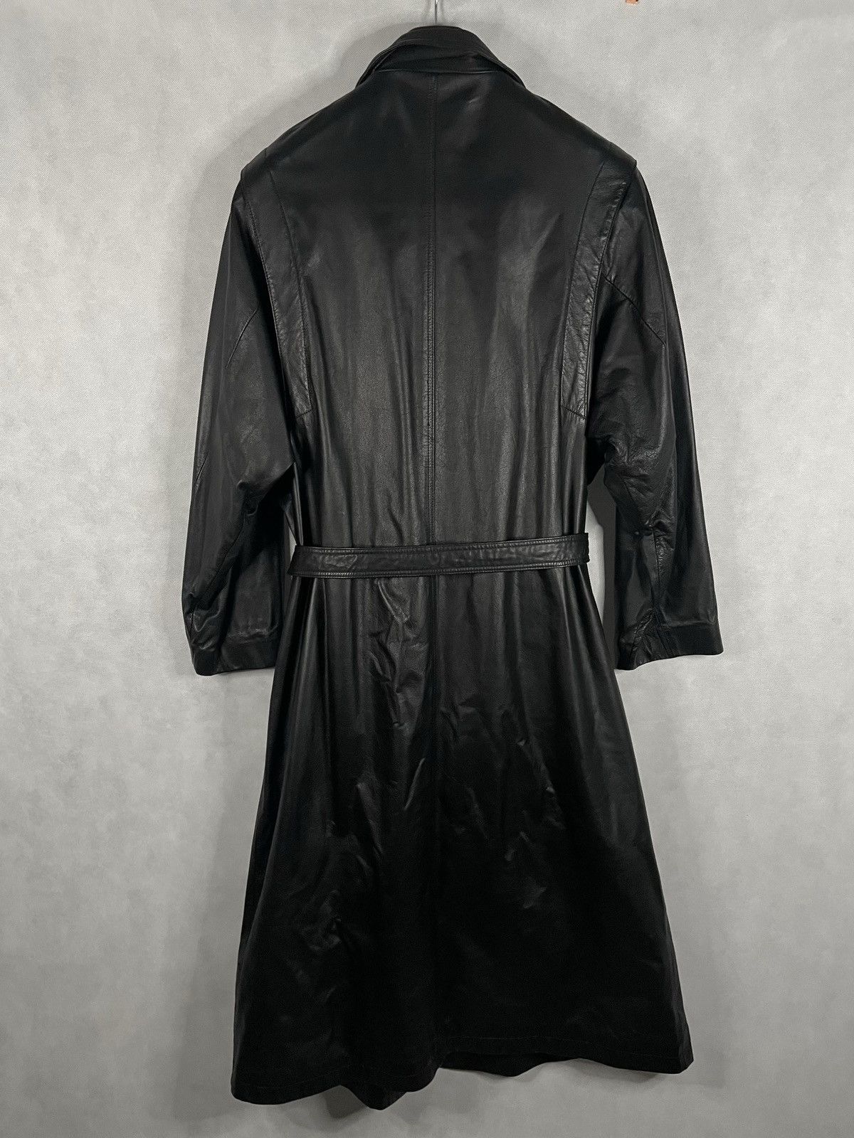 Japanese Brand × Vintage Black Vintage 90s Y2k Long Leather Belted Jacket Designer Size US L / EU 52-54 / 3 - 9 Thumbnail