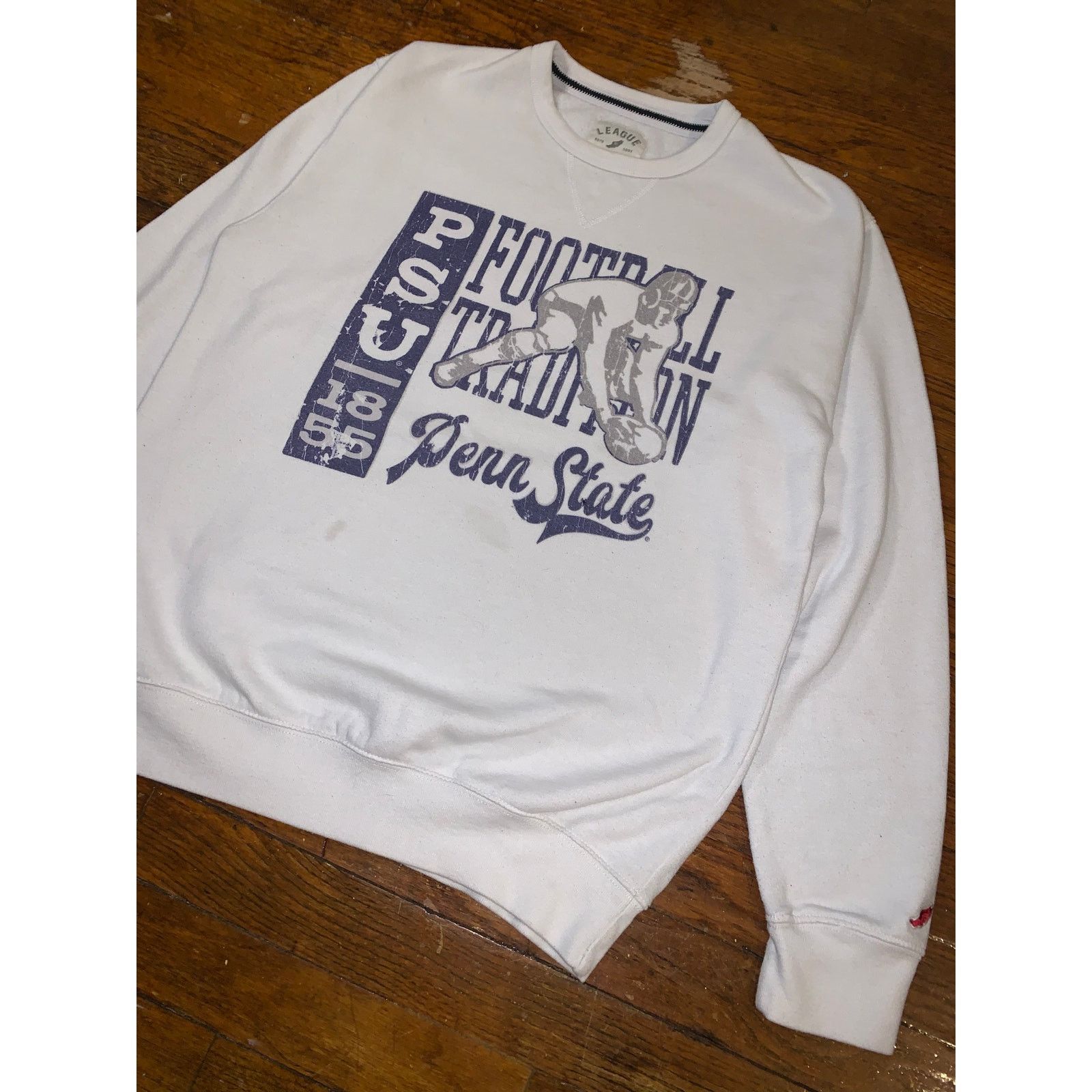 NCAA Penn State Nittany Lions Crewneck Sweatshirt White M PSU Size US M / EU 48-50 / 2 - 3 Thumbnail