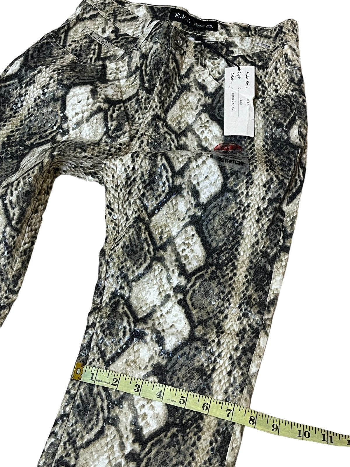 Japanese Brand NWT REVOLT R.V.T JEANS CO SNAKE SKIN PATTERNED FLARED PANT Size 26" / US 2 / IT 38 - 13 Thumbnail