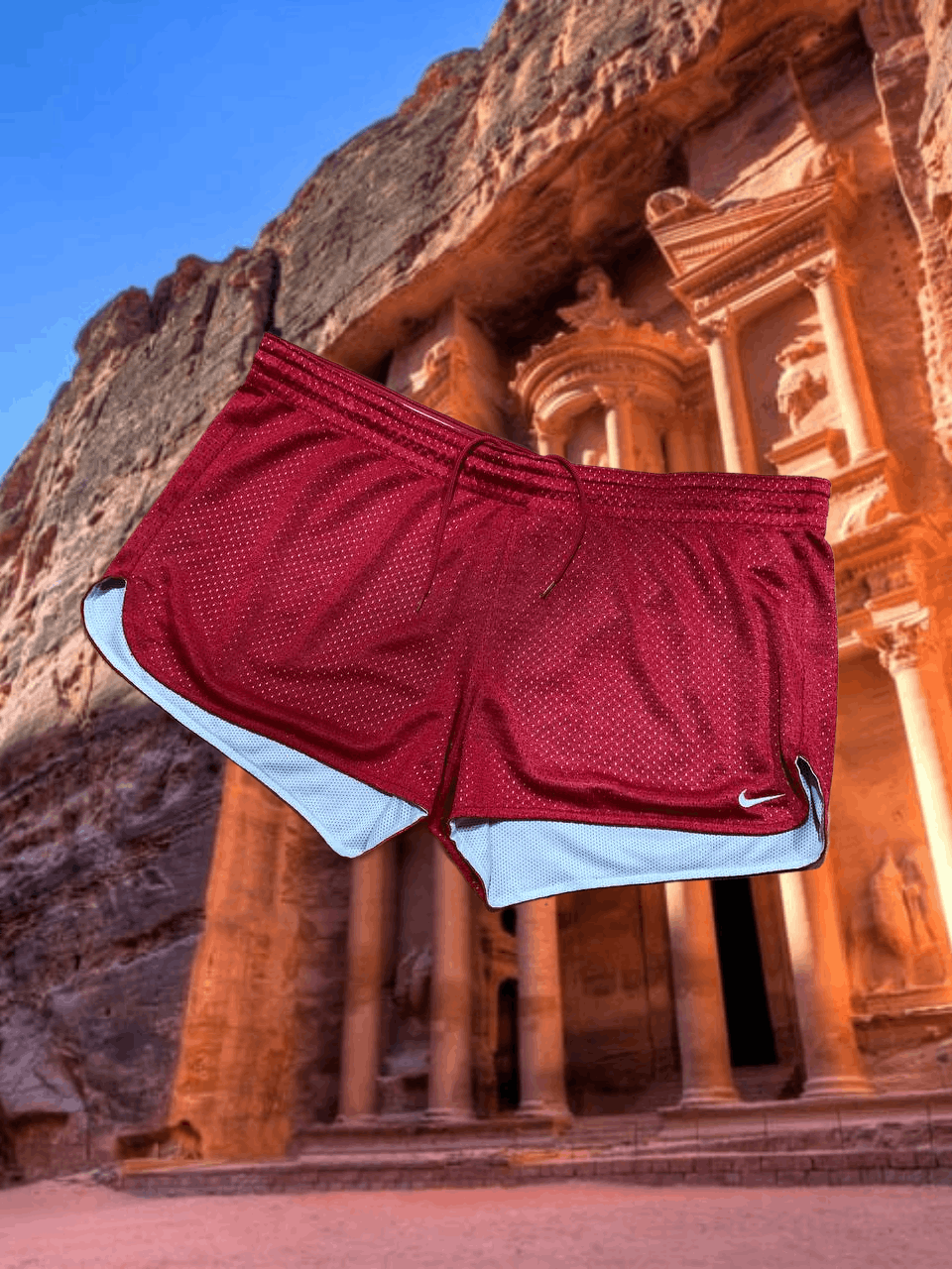 Nike streetwear shorts red NIKE logo Vintage crazy Y2K size M Size 32" / US 10 / IT 46 - 1 Thumbnail