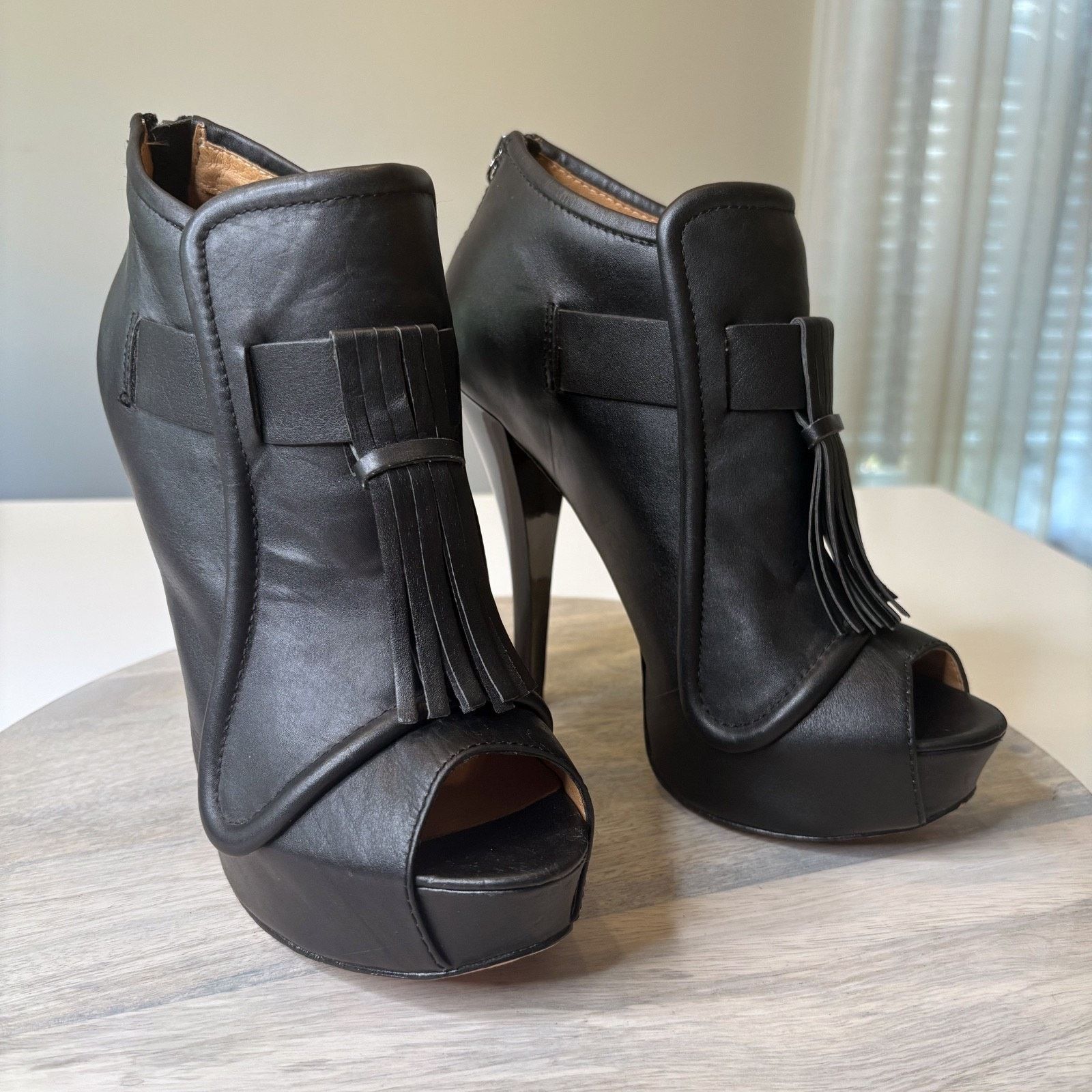 L.A.M.B by Nathan Leather Platform Ankle Booties Size 10 M