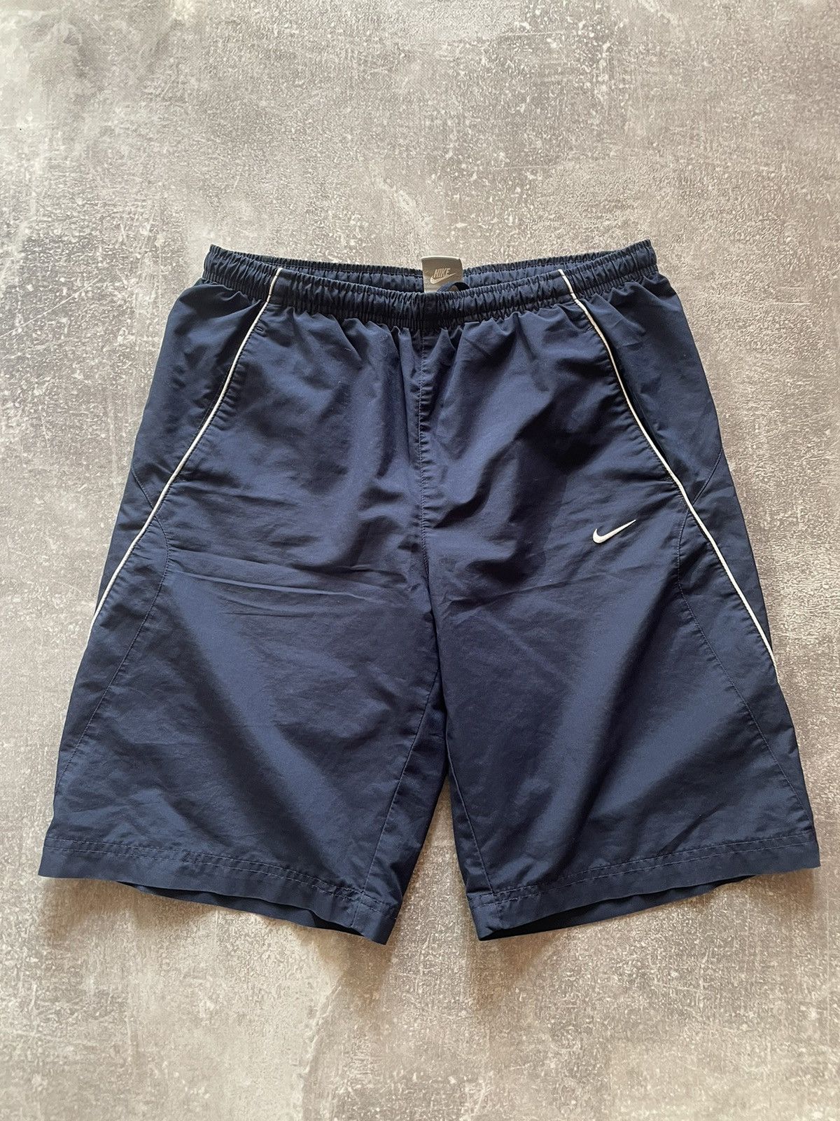 Nike × Vintage Vintage Nike Nylon Shorts Drill Y2K Size S Size US 30 / EU 46 - 1 Thumbnail