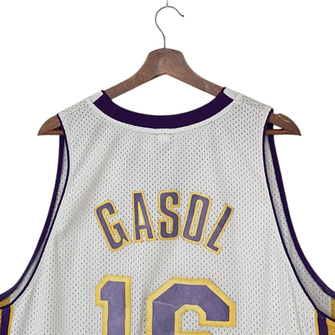 Adidas × NBA × Vintage Vintage Brand Adidas NBA Lakers Jersey 2000s Size US XL / EU 56 / 4 - 8 Thumbnail