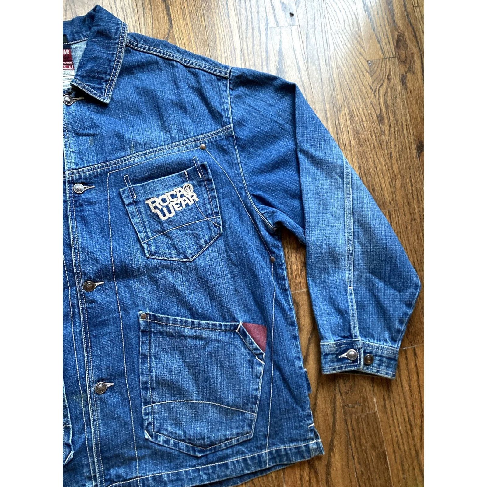Rocawear VINTAGE Rocawear Denim Jacket Mens Large Y2K Streetwear Baggy Blue Shirt VTG Size US L / EU 52-54 / 3 - 3 Thumbnail