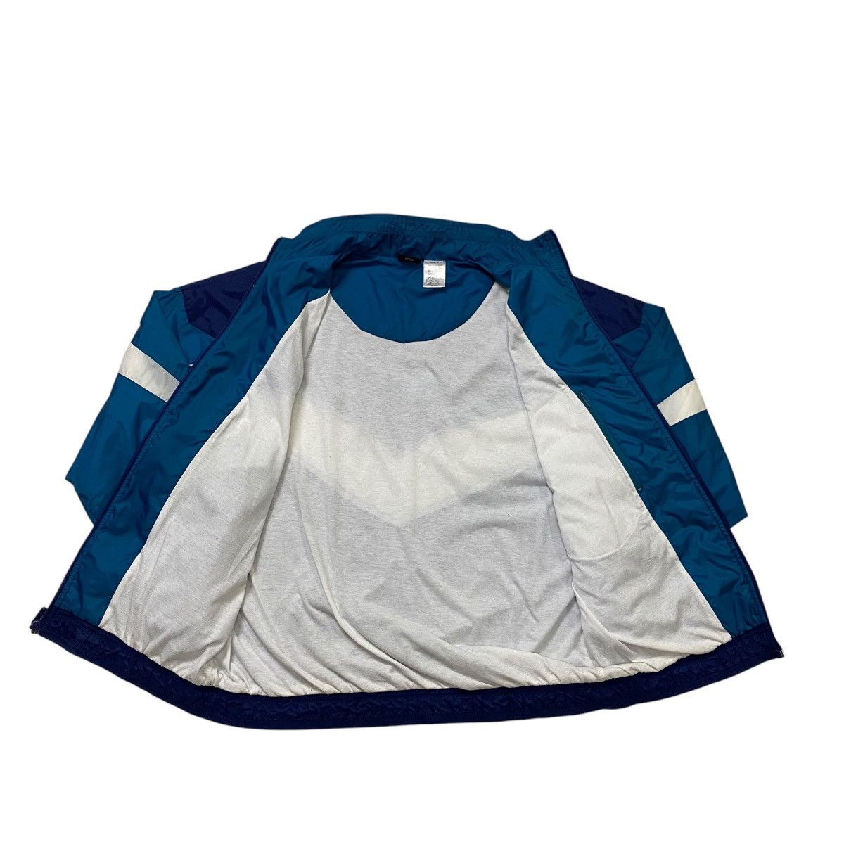 Nike Vintage 90s Nike windbreaker Size US M / EU 48-50 / 2 - 11 Thumbnail