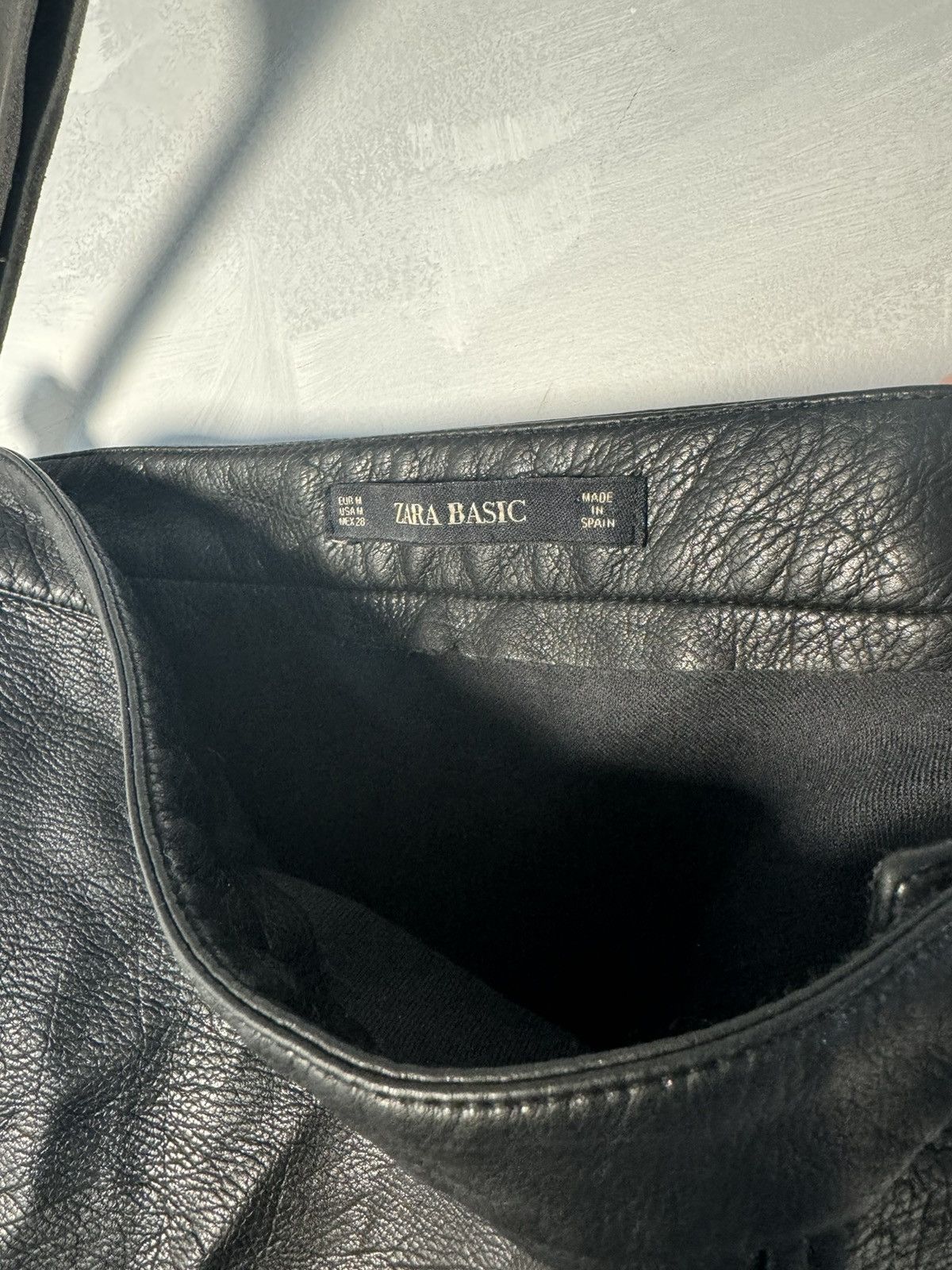 Genuine Leather × Zara Zara Basic Black Leather Mini Skirt Avant Garde Emo Goth Size 29" - 3 Thumbnail