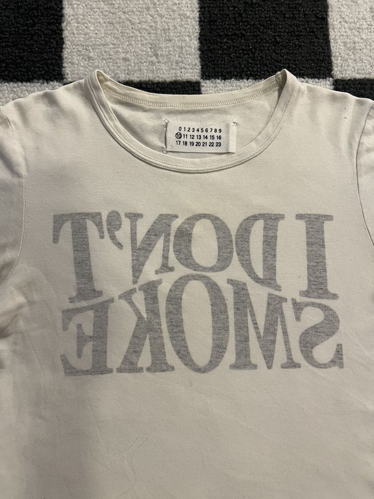 Maison Margiela AW06 Maison Margiela "I Don't Smoke" Tee Size US S / EU 44-46 / 1 - 4 Thumbnail