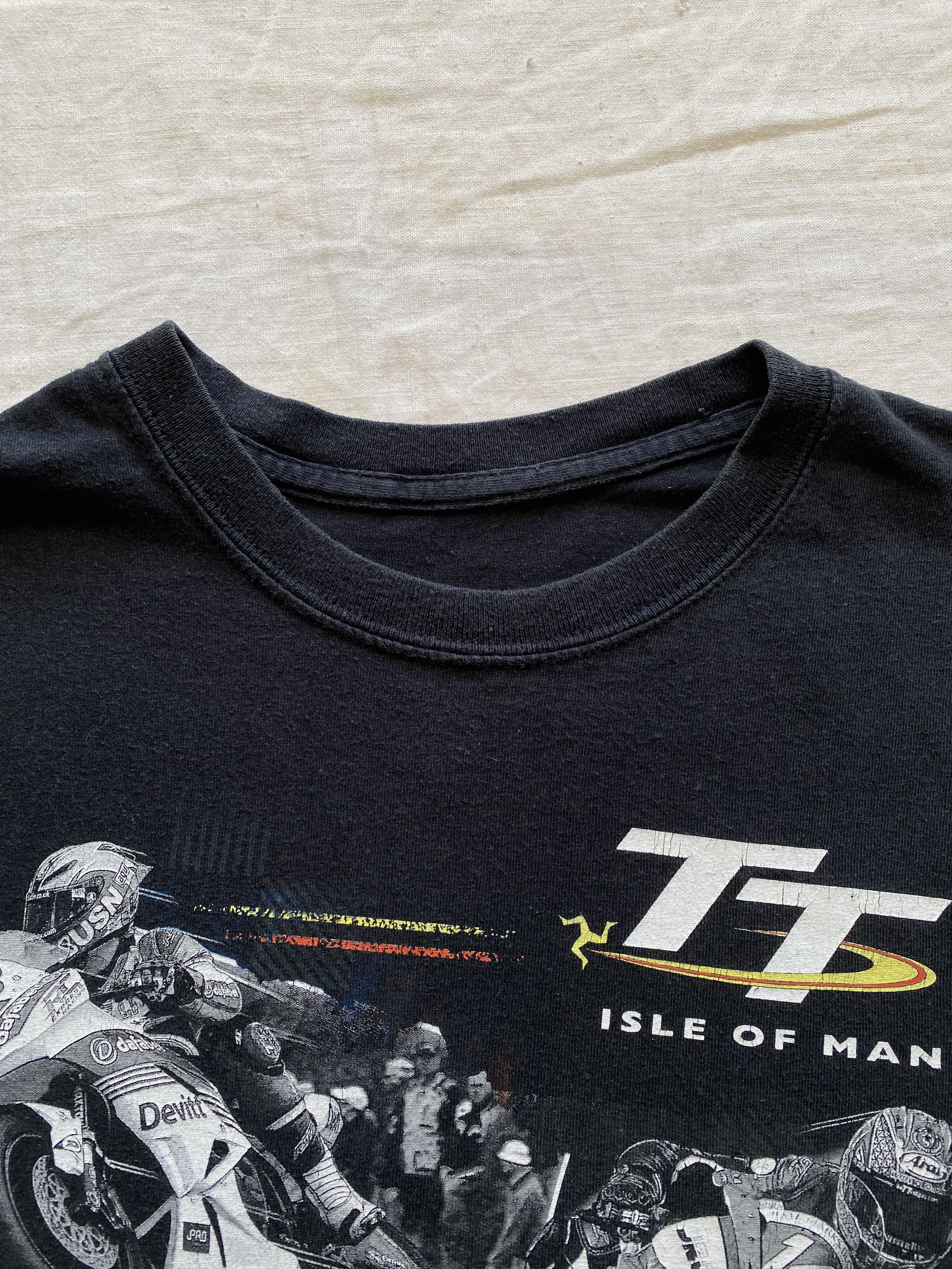 Vintage TT Isle Of Man Vintage 2000s The Ultimate Moto Racing Tee Size US L / EU 52-54 / 3 - 13 Thumbnail