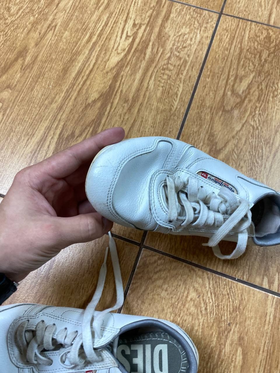 Diesel Low-Top Sneakers Diesel Vintage white Streetwear Y2K Size US 5 / EU 37 - 9 Thumbnail