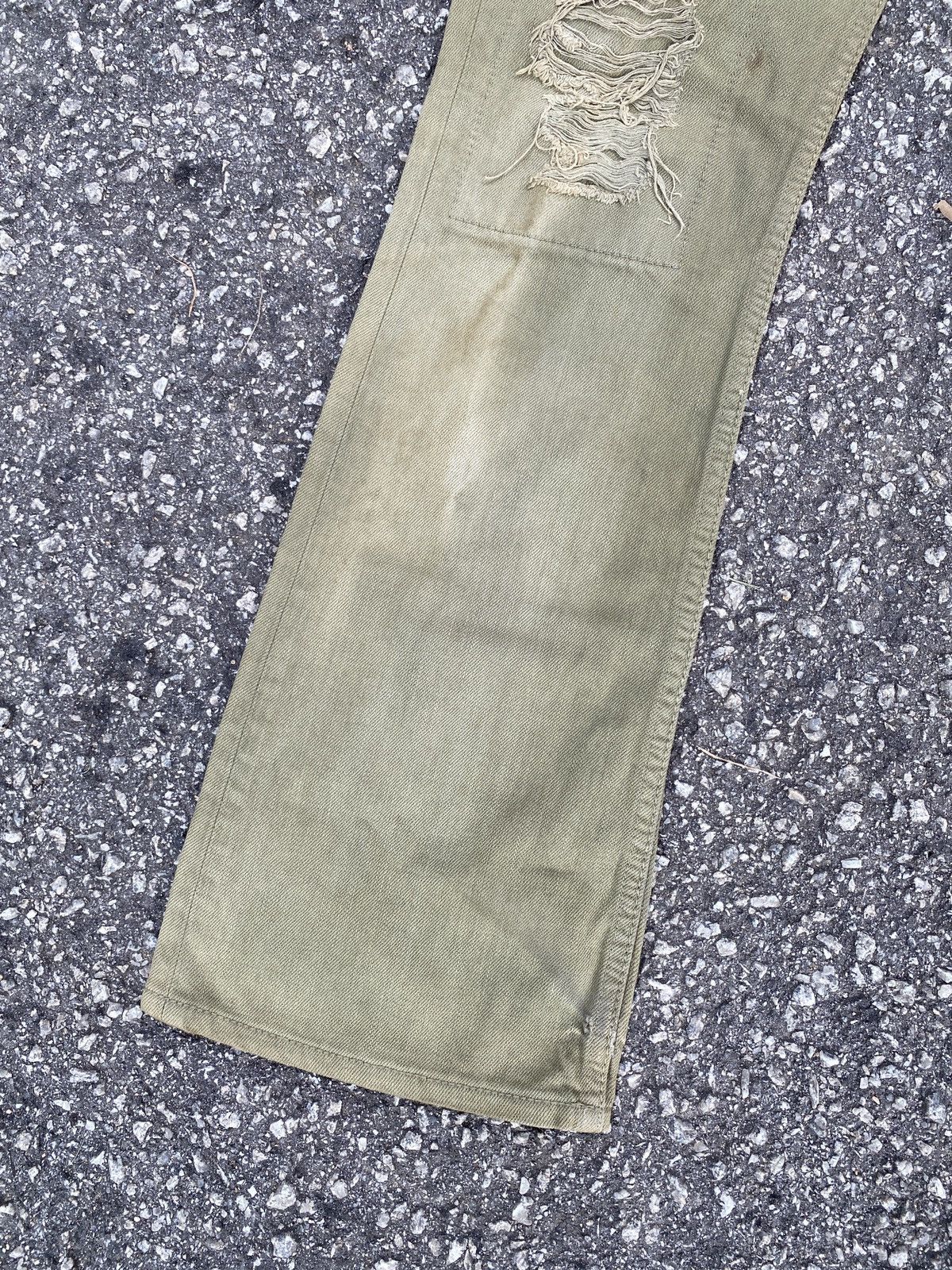 Japanese Brand Japanese Brand On Board Distressed Flare Denim Size US 31 - 4 Thumbnail