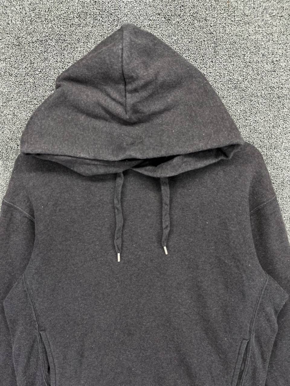 Undercover × Uniqlo Undercover X Uniqlo Rare Hoodie Sweatshirts Size US M / EU 48-50 / 2 - 3 Thumbnail