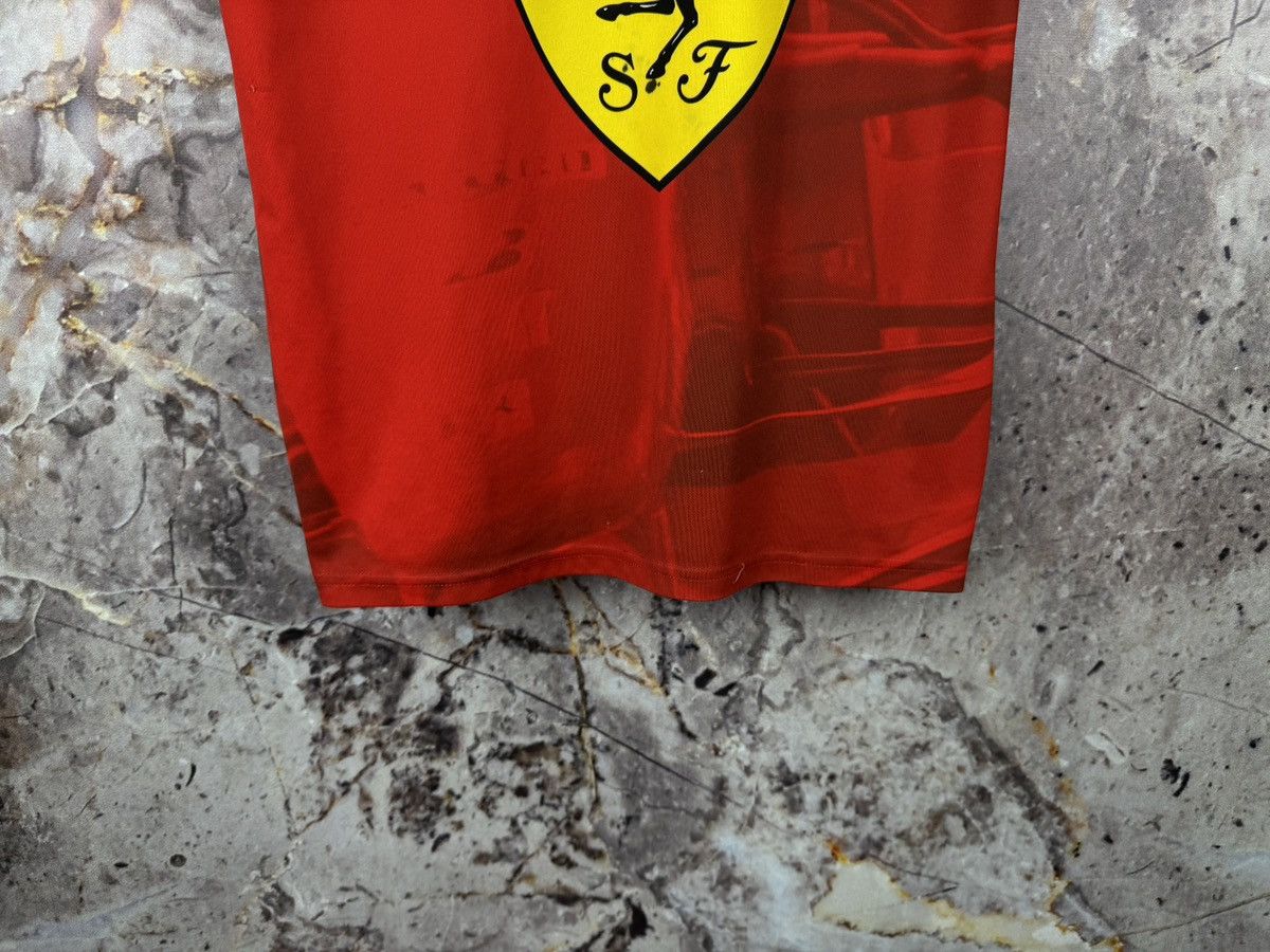 Ferrari Ferrari Kimi Räikkönen Graphic Racing T-Shirt Red Formula 1 Size US XL / EU 56 / 4 - 21 Thumbnail