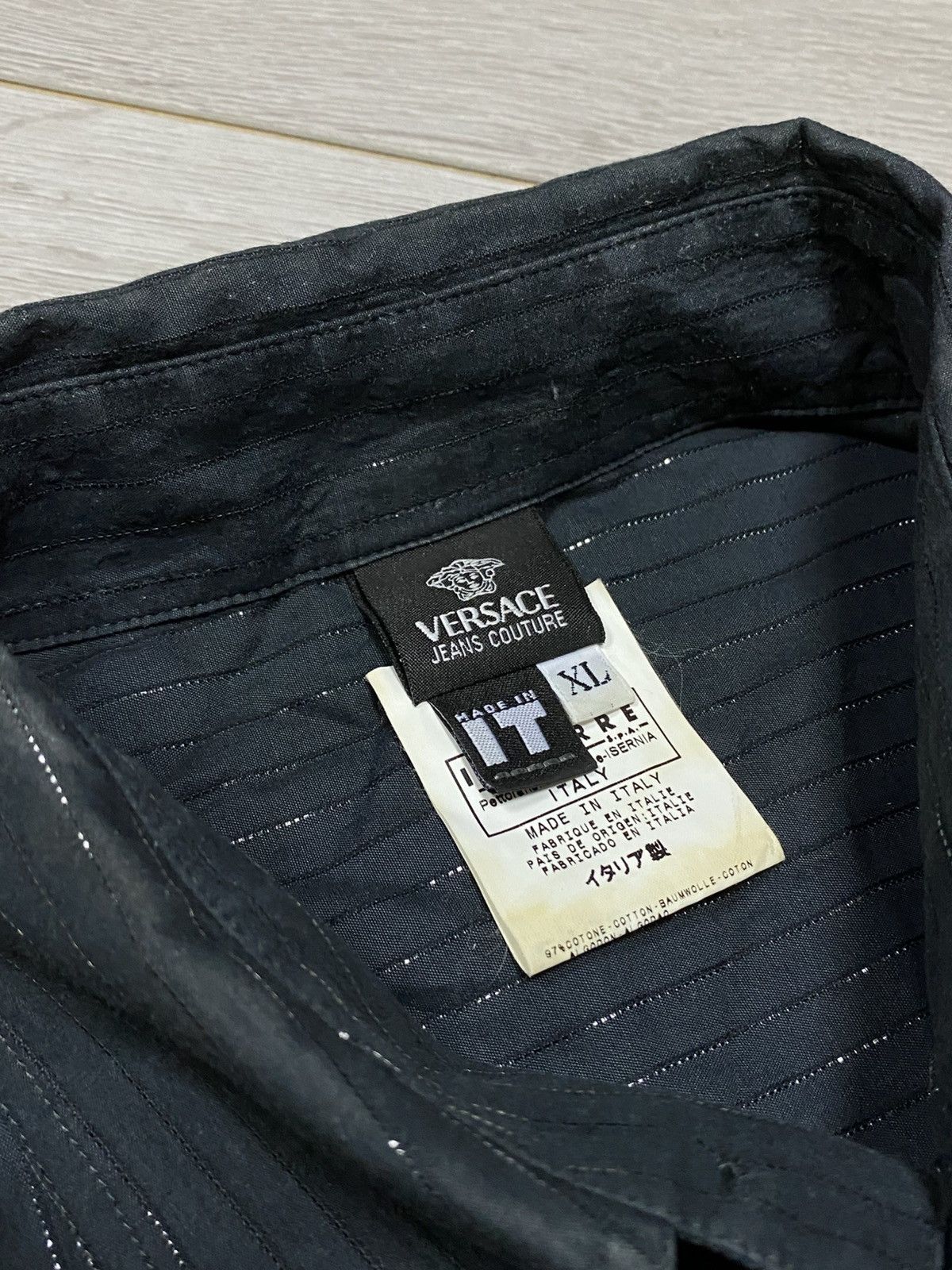 Versace Jeans Couture Versace jeans couture medusa shiny stripped shirt buttons Size US XL / EU 56 / 4 - 7 Thumbnail