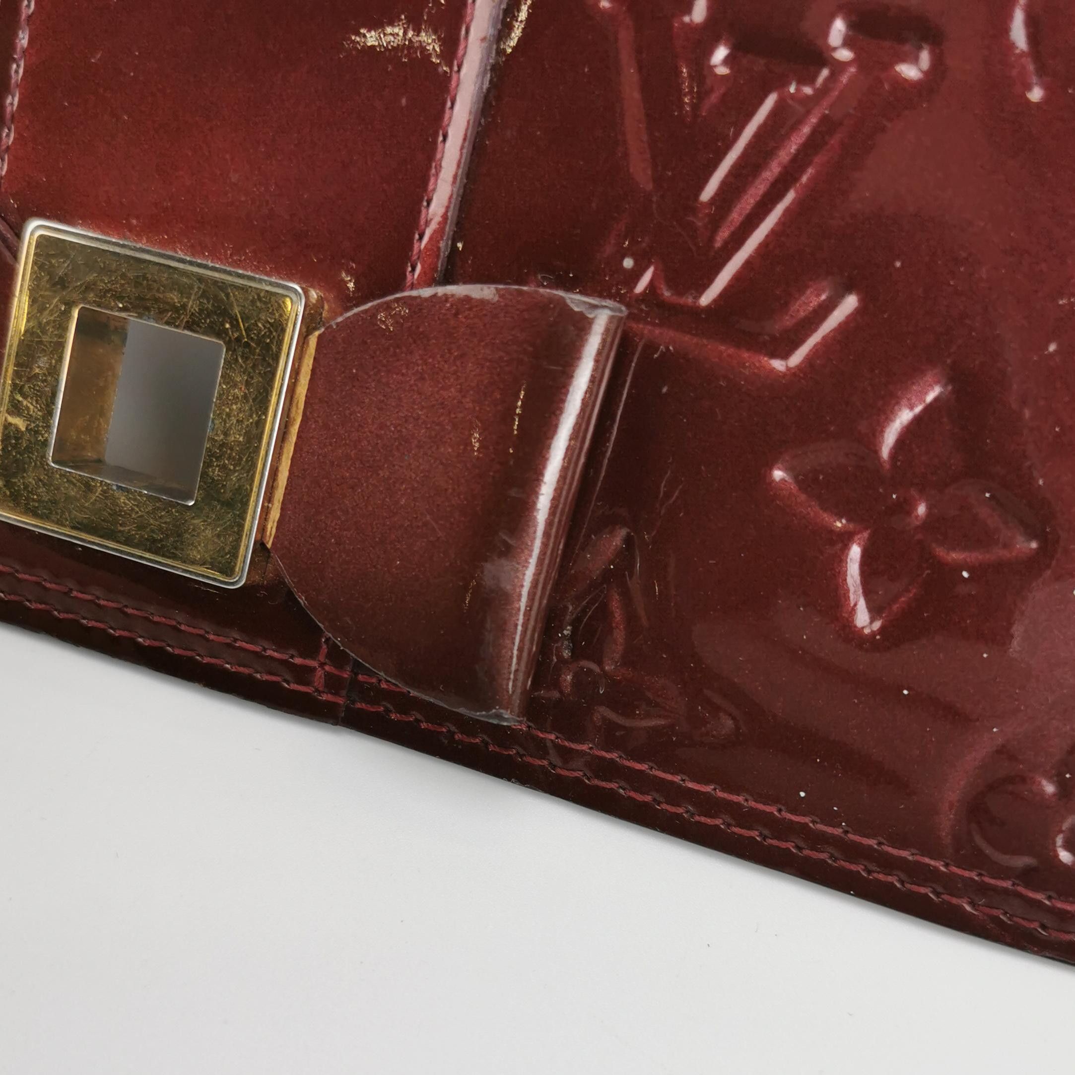 Louis Vuitton Louis Vuitton (LV) Vernis patent leather embossed monogram Size ONE SIZE - 5 Thumbnail