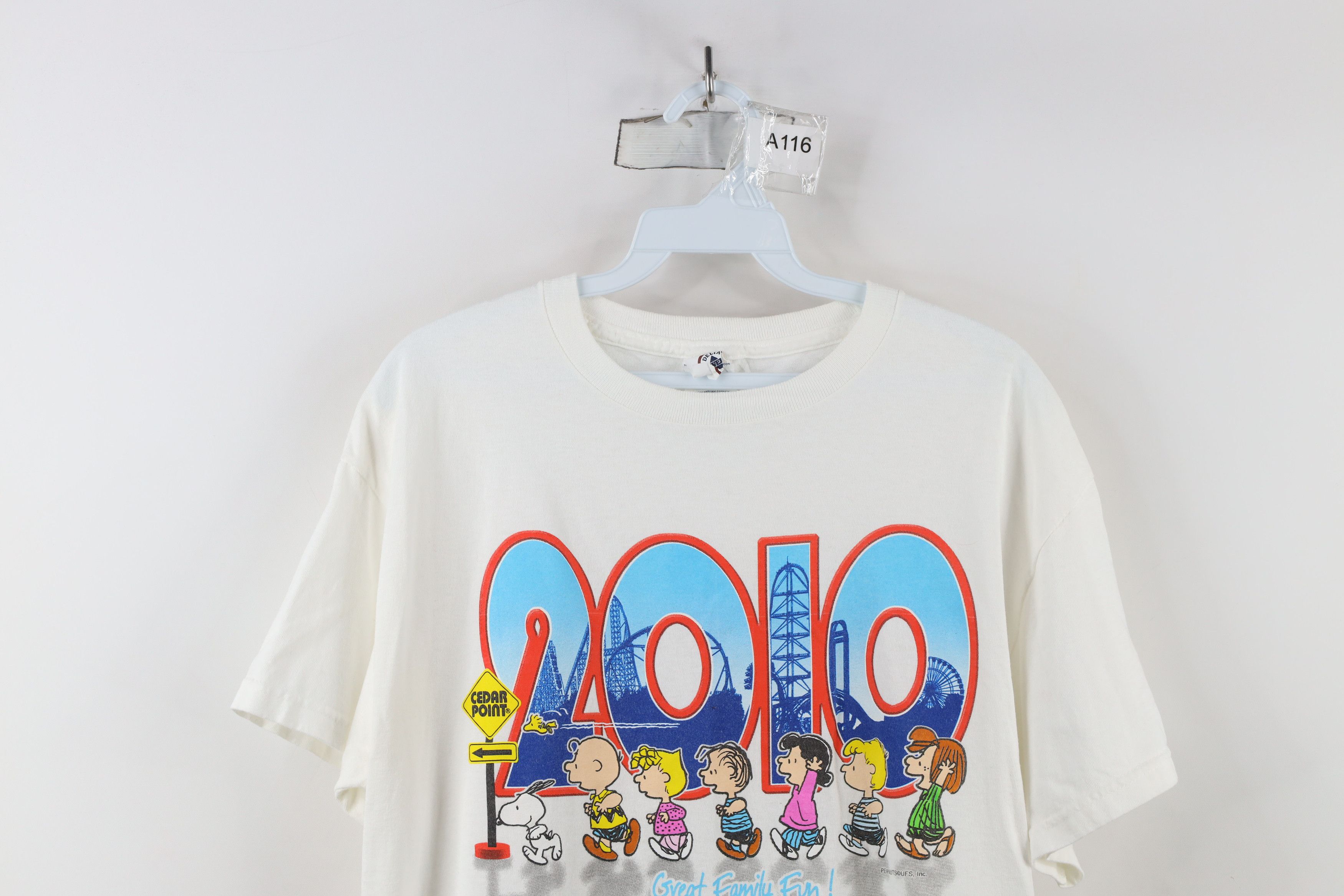 Vintage Vintage Y2K Brown Peanuts Cedar Point Amusement Park T-Shirt Size US M / EU 48-50 / 2 - 2 Thumbnail