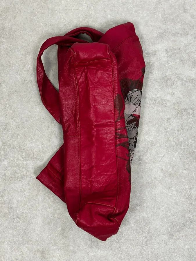 John Galliano AW2010 John Galliano Red Dahlia Flowers & Geiko Girls Print Tote Bag Size ONE SIZE - 10 Thumbnail