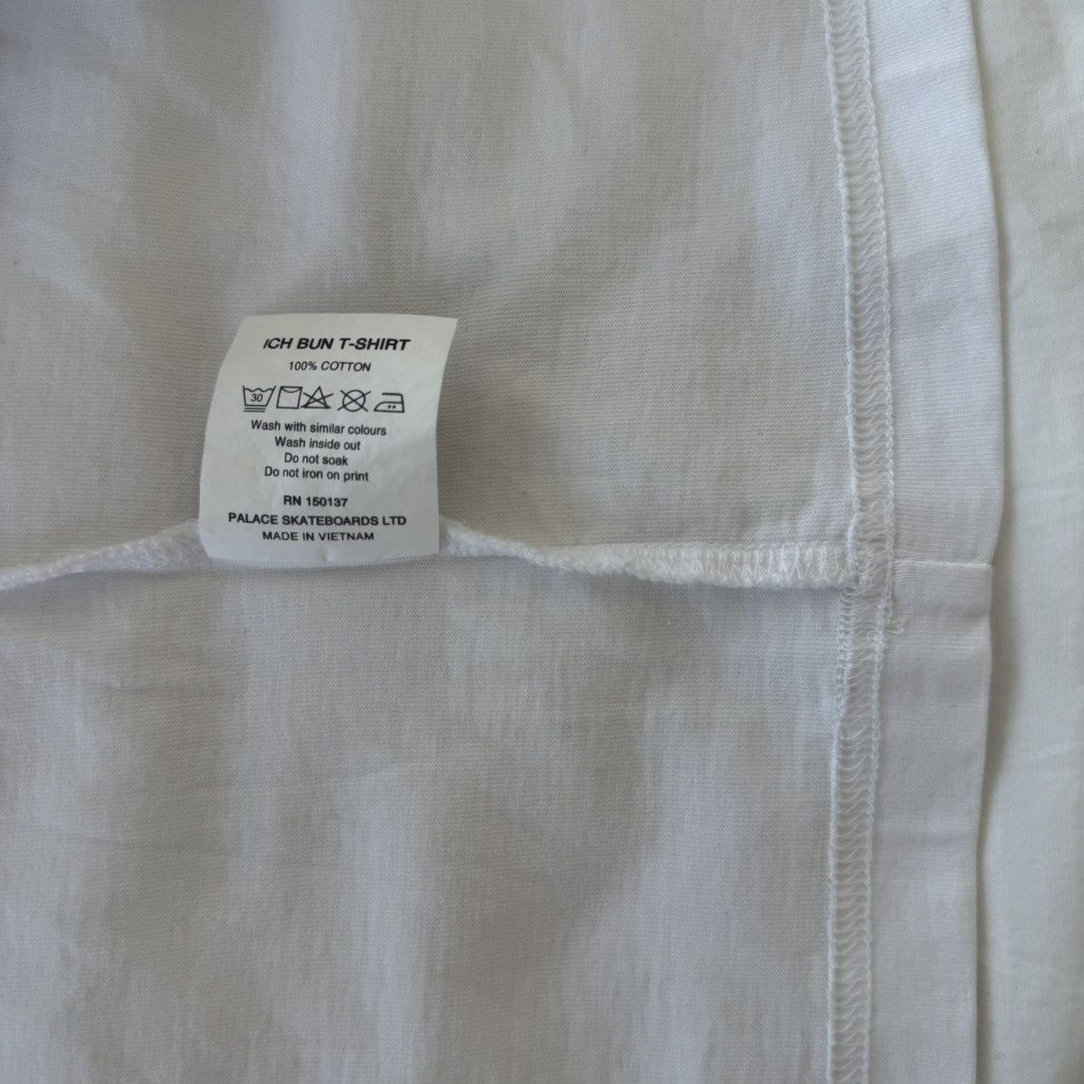 Palace Ich Bun T-shirt Size US M / EU 48-50 / 2 - 6 Thumbnail