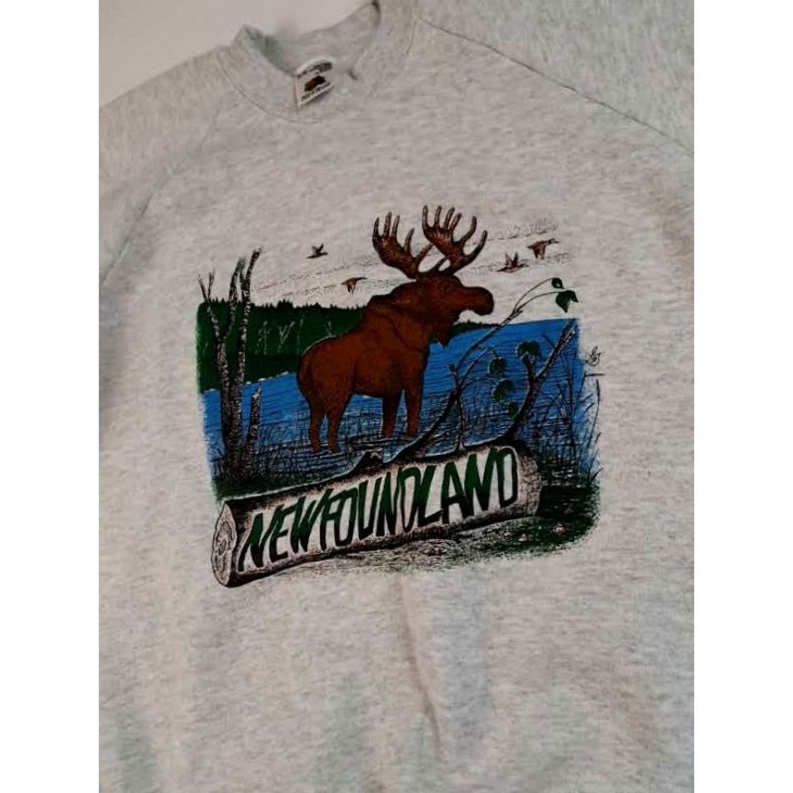 Fruit Of The Loom VINTAGE Newfoundland Outdoor Moose Print Sweatshirt XL Gray Men Pullover Fruit of the Loom Canada Outdoor Size US XL / EU 56 / 4 - 4 Thumbnail