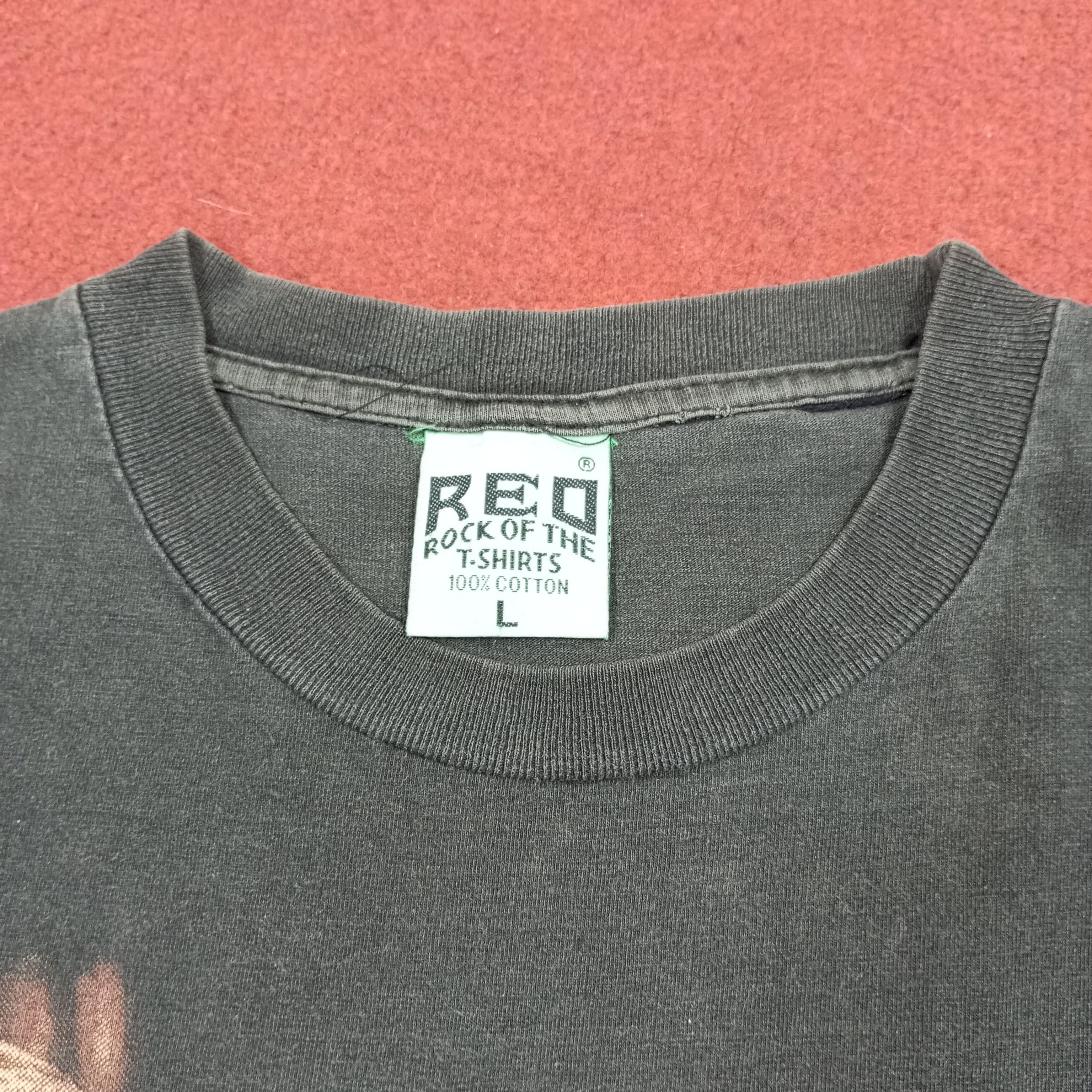 Vintage Titanic American Movie Tshirt Size US L / EU 52-54 / 3 - 5 Thumbnail