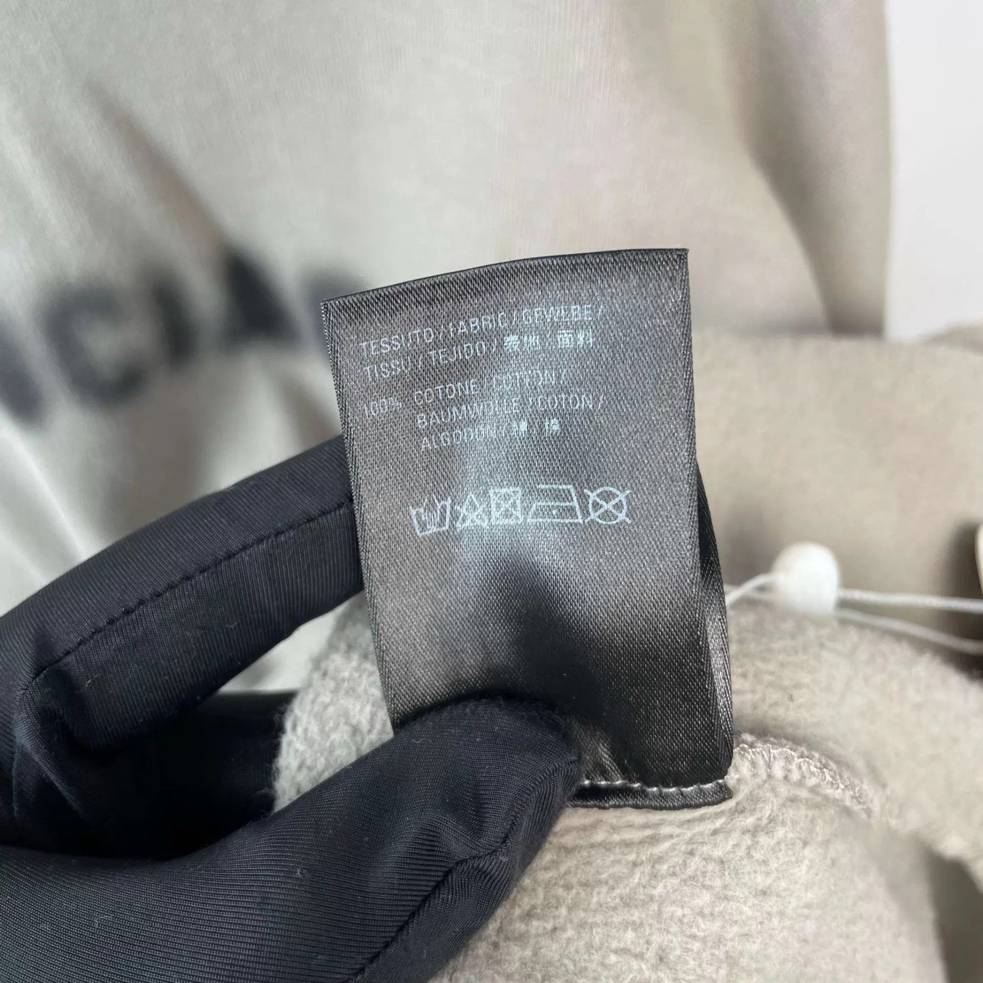 Balenciaga Balenciaga 95 New Cotton Distressed Hoodie XS Gray Size XS / US 0-2 / IT 36-38 - 7 Thumbnail