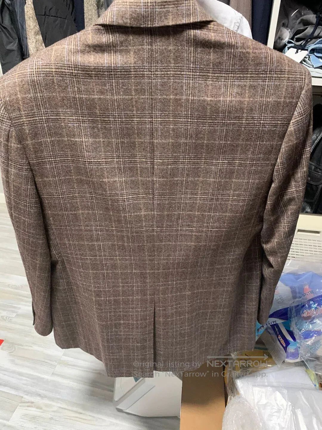 Japanese Brand custom plaid suit jacket in super110 wool. Size US M / EU 48-50 / 2 - 2 Thumbnail