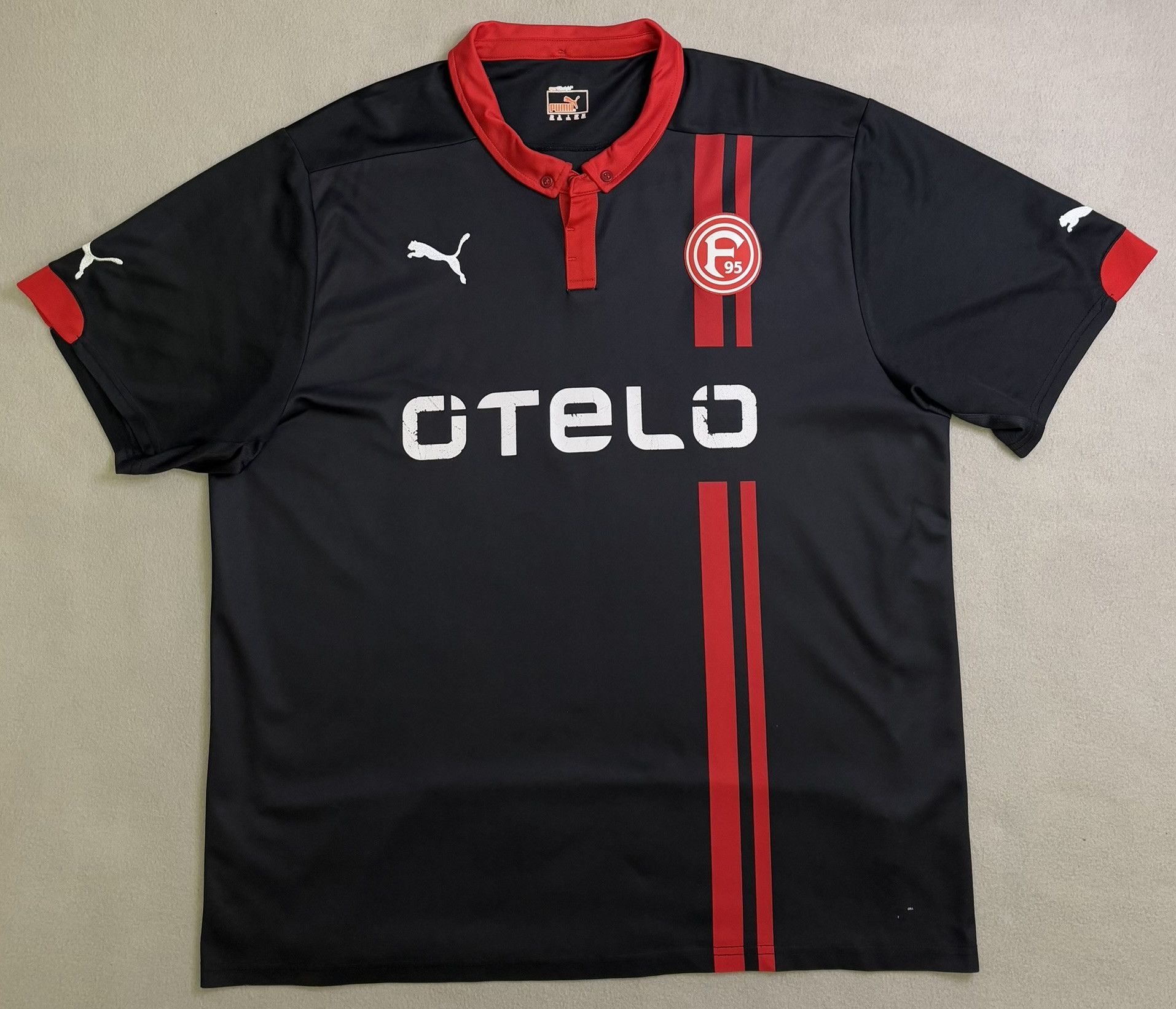 Puma Fortuna Dusseldorf 2014-2015 Puma Football Jersey Size XXL Size US XXL / EU 58 / 5 - 5 Thumbnail
