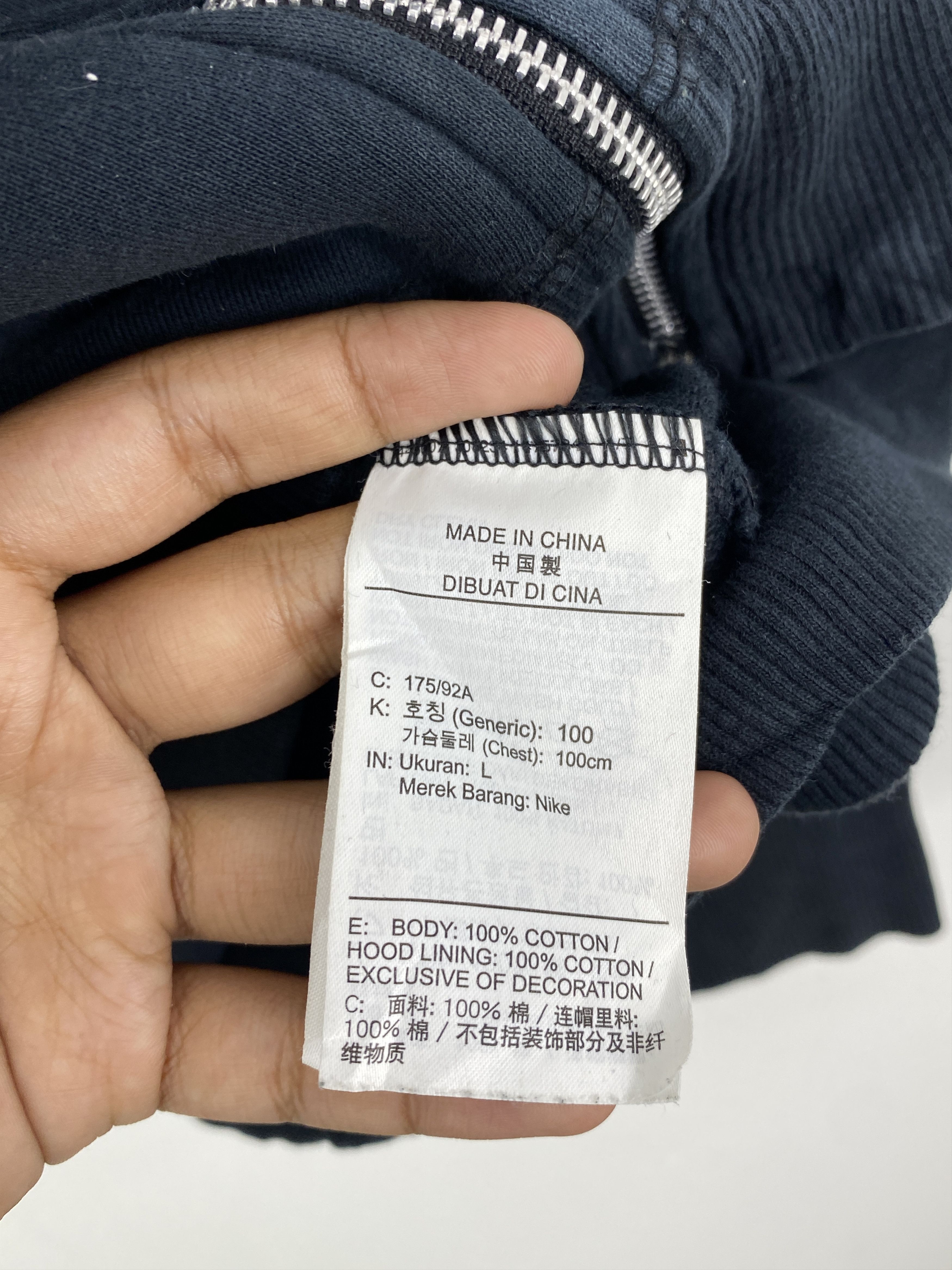 Nike Vintage Nike Zipper Up Hoodie SH0231 Size US L / EU 52-54 / 3 - 9 Thumbnail