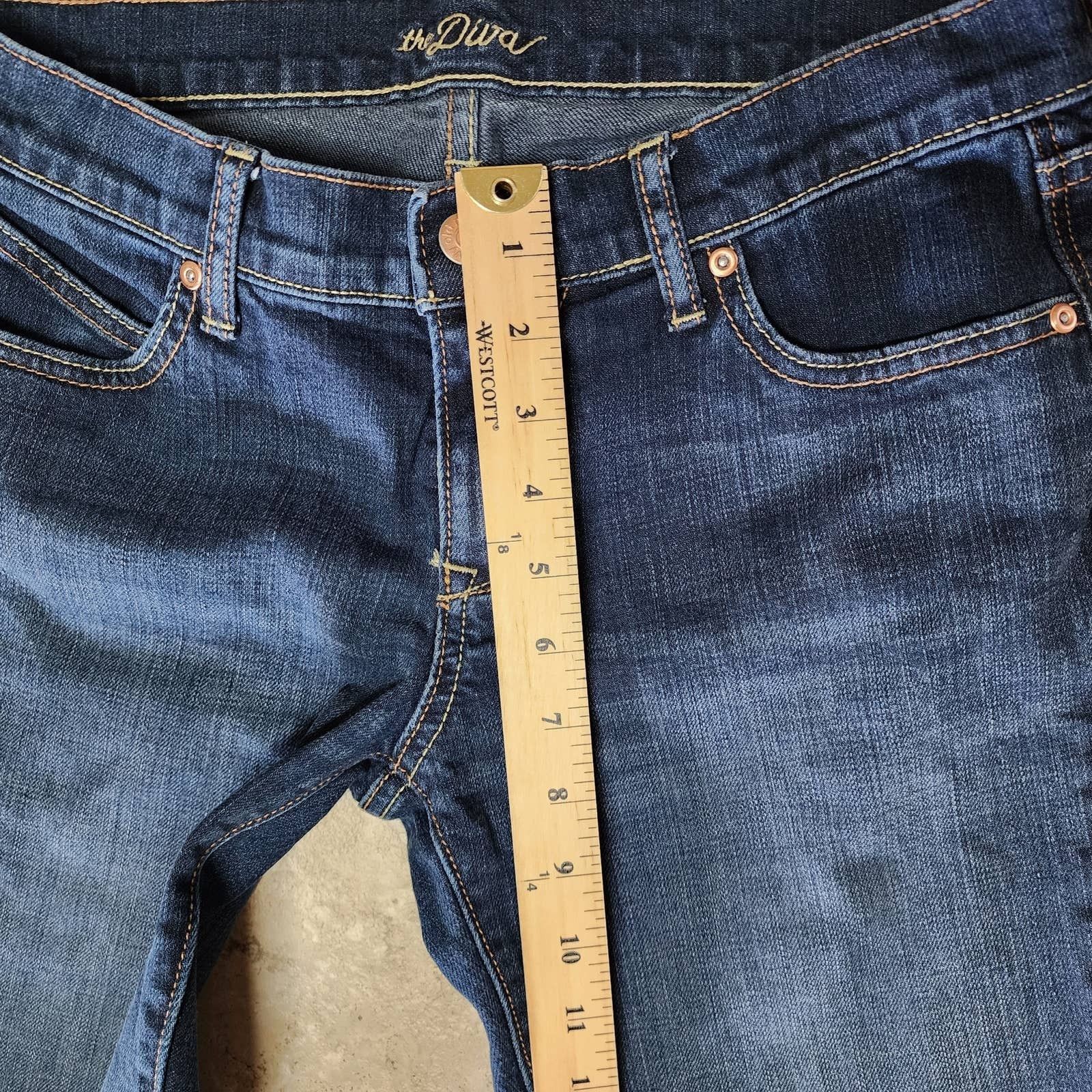 Old Navy Old Navy the Diva Women's Jeans Size 6R Size 28" / US 6 / IT 42 - 6 Thumbnail
