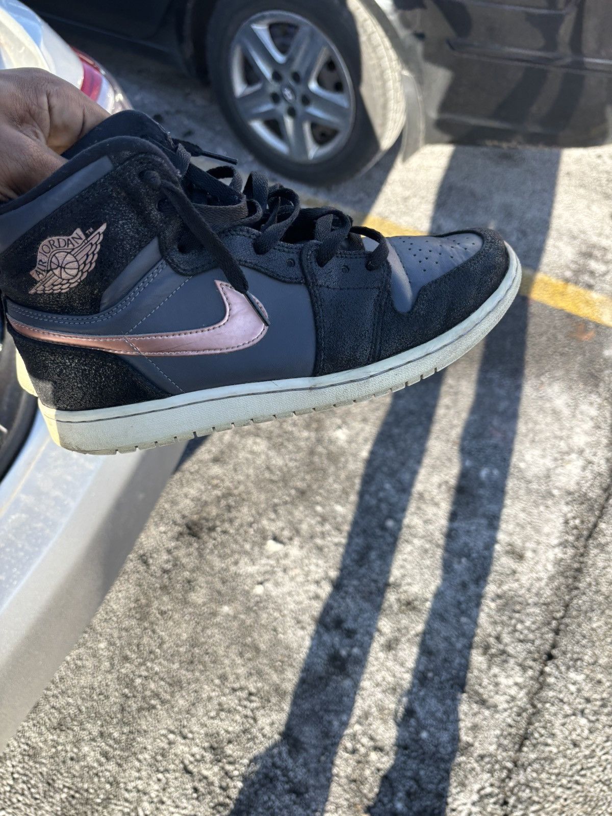 Jordan Brand Jordan 1 Bronze Medal Size US 9 / EU 42 - 5 Thumbnail