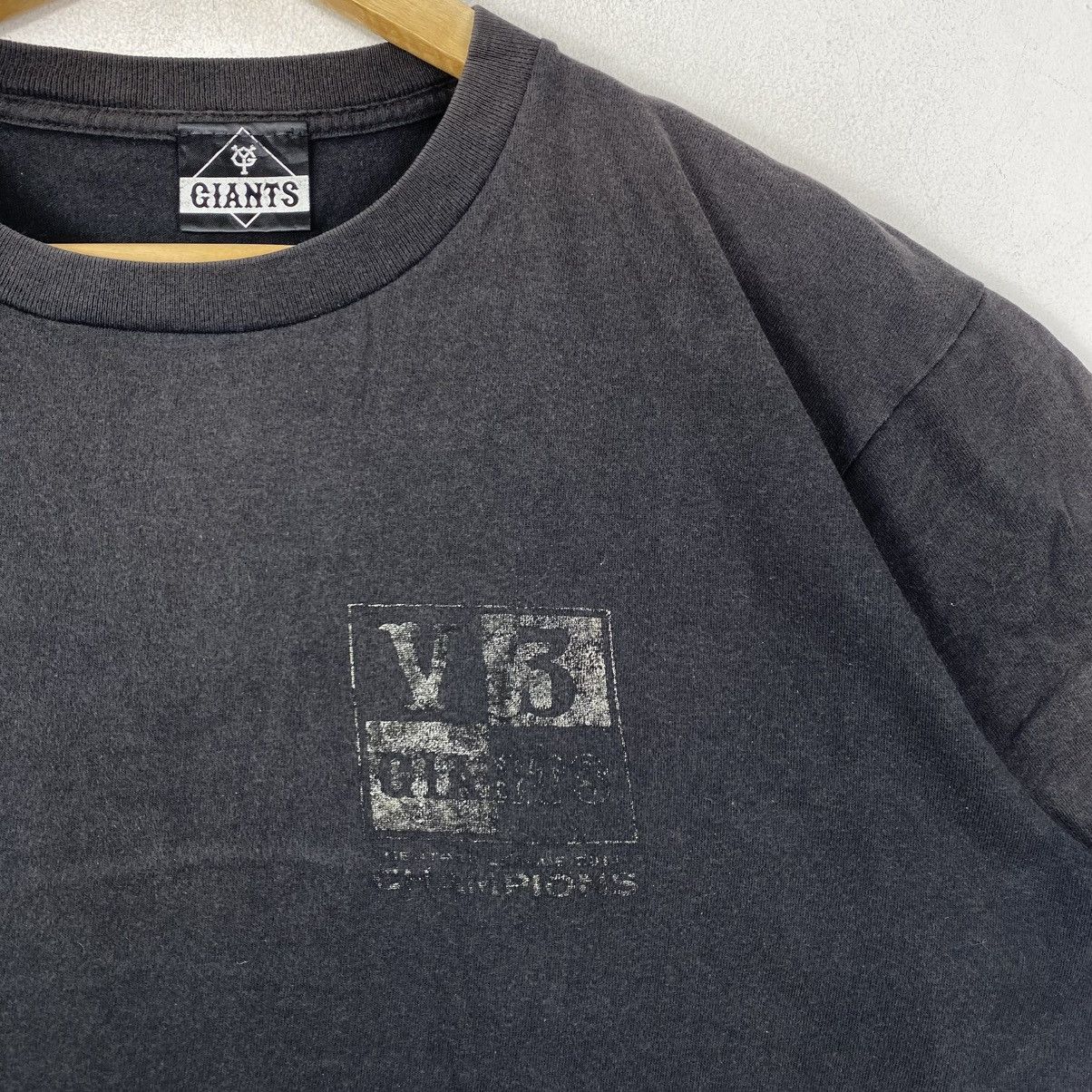 MLB Yomiuri Giants Hayato Sakamoto 6 Ikkyu Japan Baseball Tee L Size US L / EU 52-54 / 3 - 4 Thumbnail