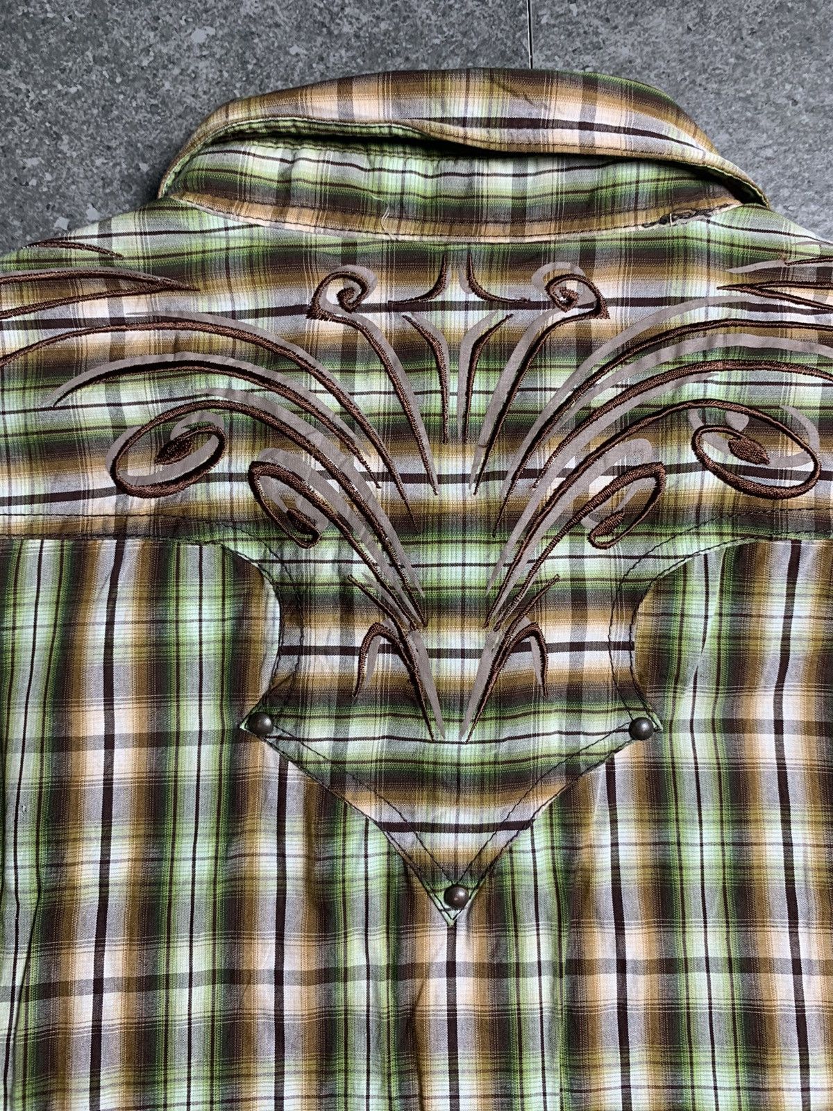 Nicole Club 2000s Nicole Club For Men Studded Tribal Shirt Size US S / EU 44-46 / 1 - 11 Thumbnail
