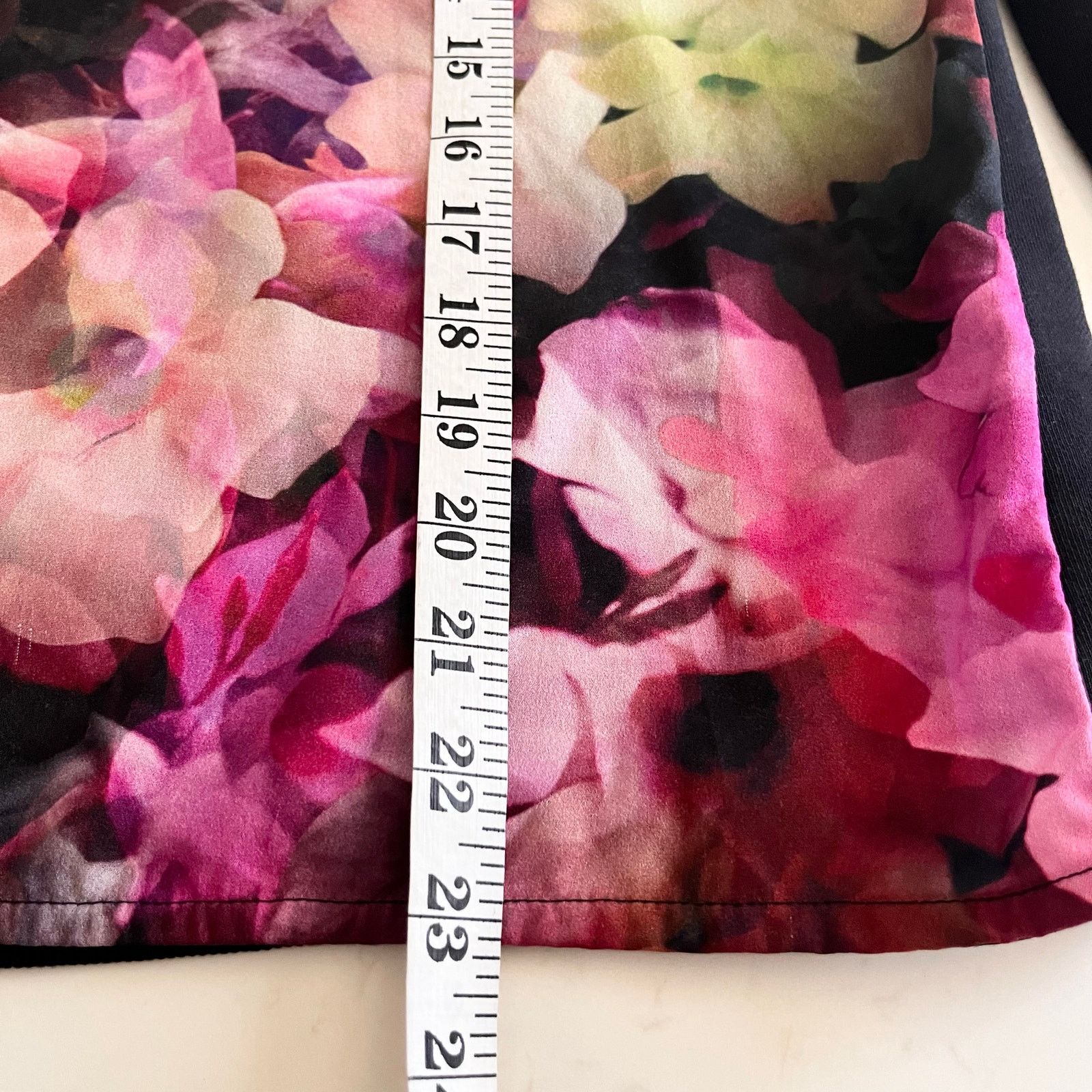 Ted Baker Ted Baker London Lanie Cascading Flora Crewneck Sweatshirt Size XS / US 0-2 / IT 36-38 - 8 Thumbnail