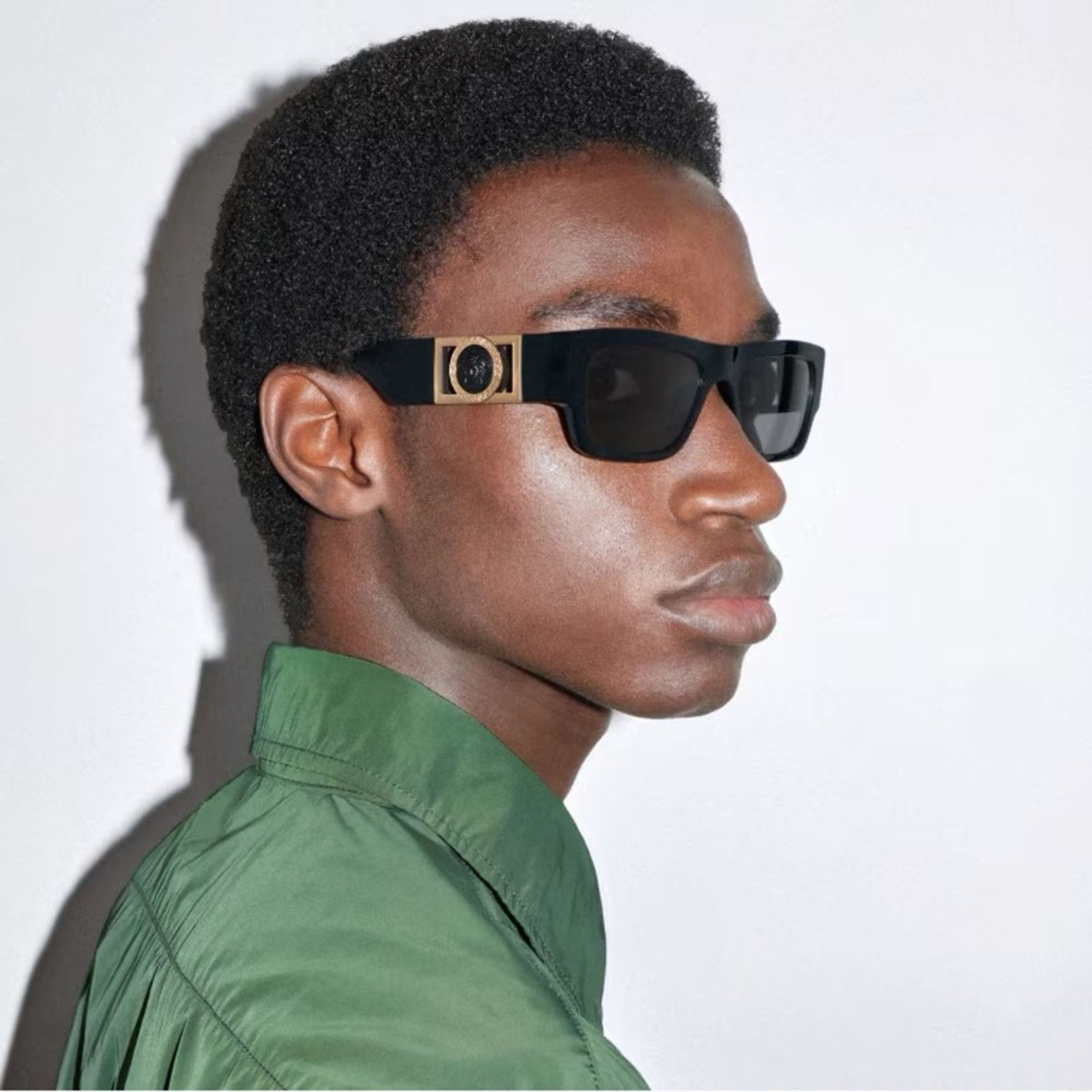 Versace NEW VERSACE VE4416U GB1/81 Black/Polarized Dark Grey Unisex Size ONE SIZE - 12 Thumbnail