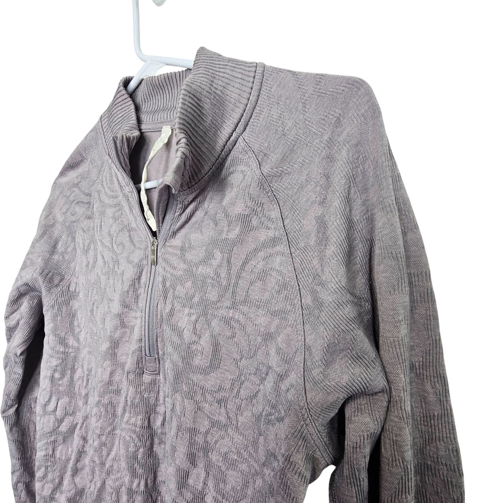 Lululemon Lululemon Womens Rest Less Pullover Athletic Shirt Size 10 Size L / US 10 / IT 46 - 6 Thumbnail