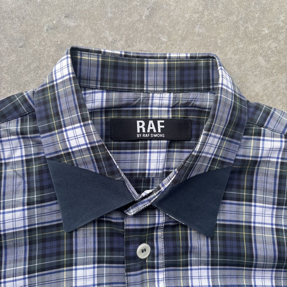 Raf by Raf Simons Raf Simons tartan button up Size US XS / EU 42 / 0 - 2 Thumbnail