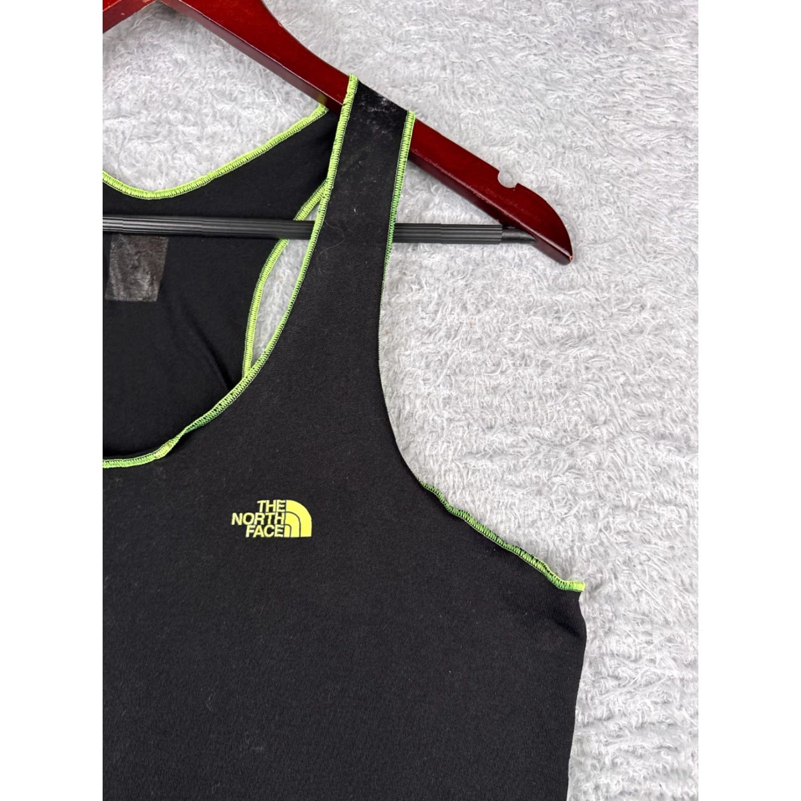 The North Face The North Face Shirt Women XL Black Tank Sleeveless Lightweight Cropped Casual Tank Crew Neck Pullover Jersey Polyester Size XL / US 12-14 / IT 48-50 - 3 Thumbnail