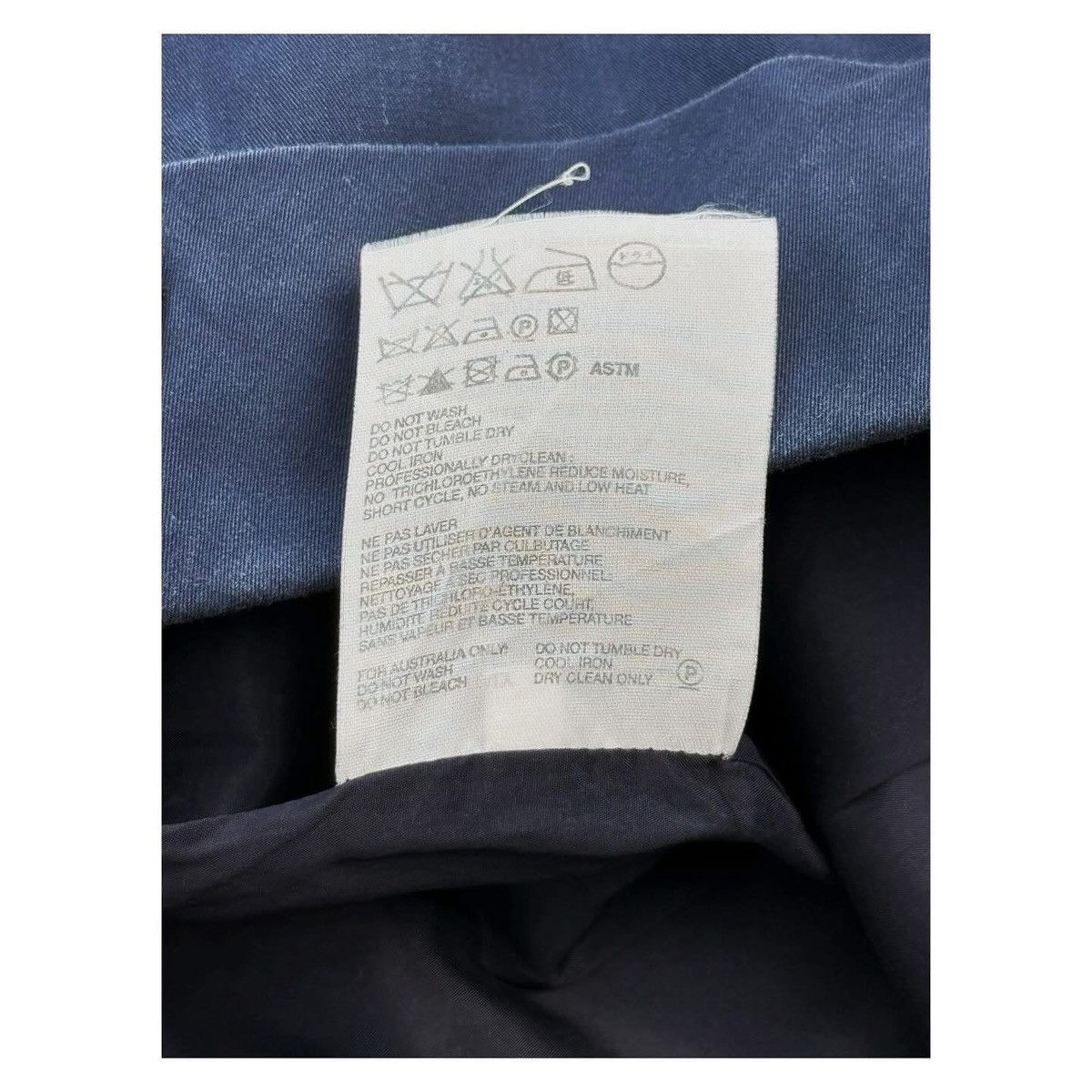 Helmut Lang Helmut Lang Skirt Size 30" / US 8 / IT 44 - 8 Thumbnail