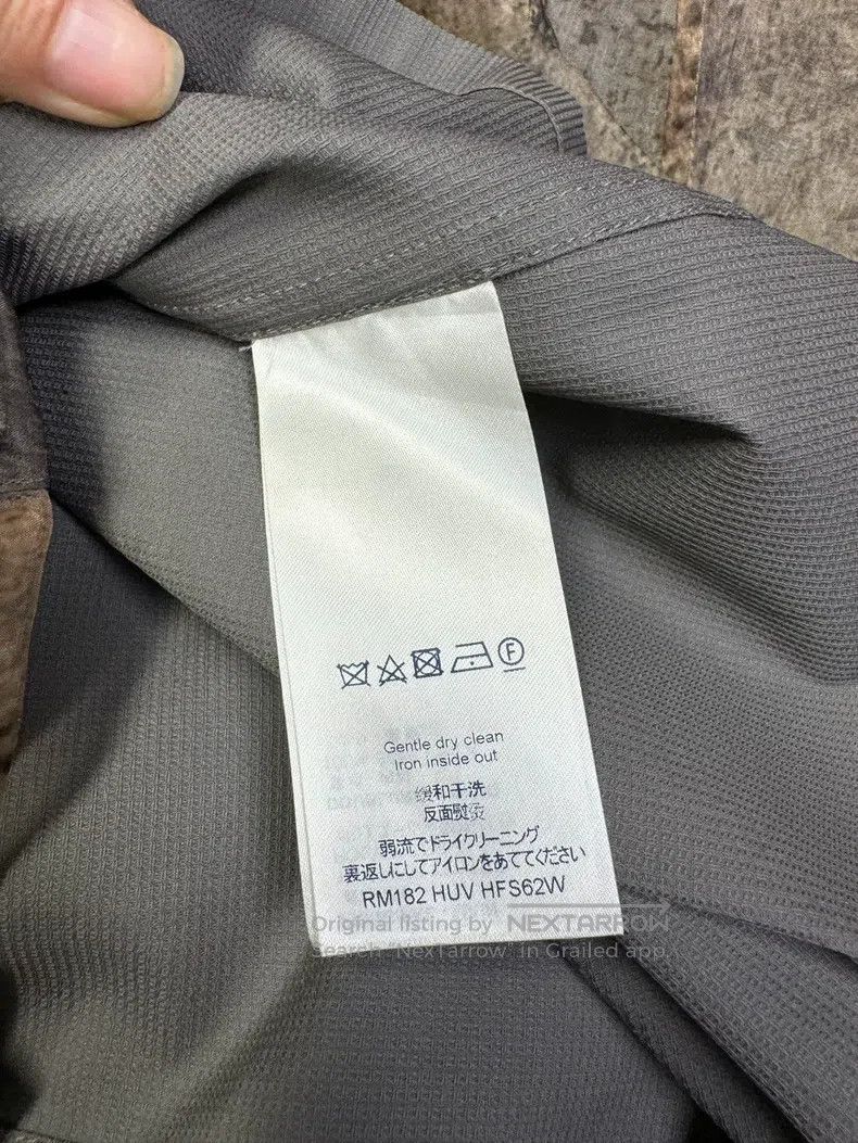 Louis Vuitton Louis Vuitton Organza jacket Size US L / EU 52-54 / 3 - 6 Thumbnail