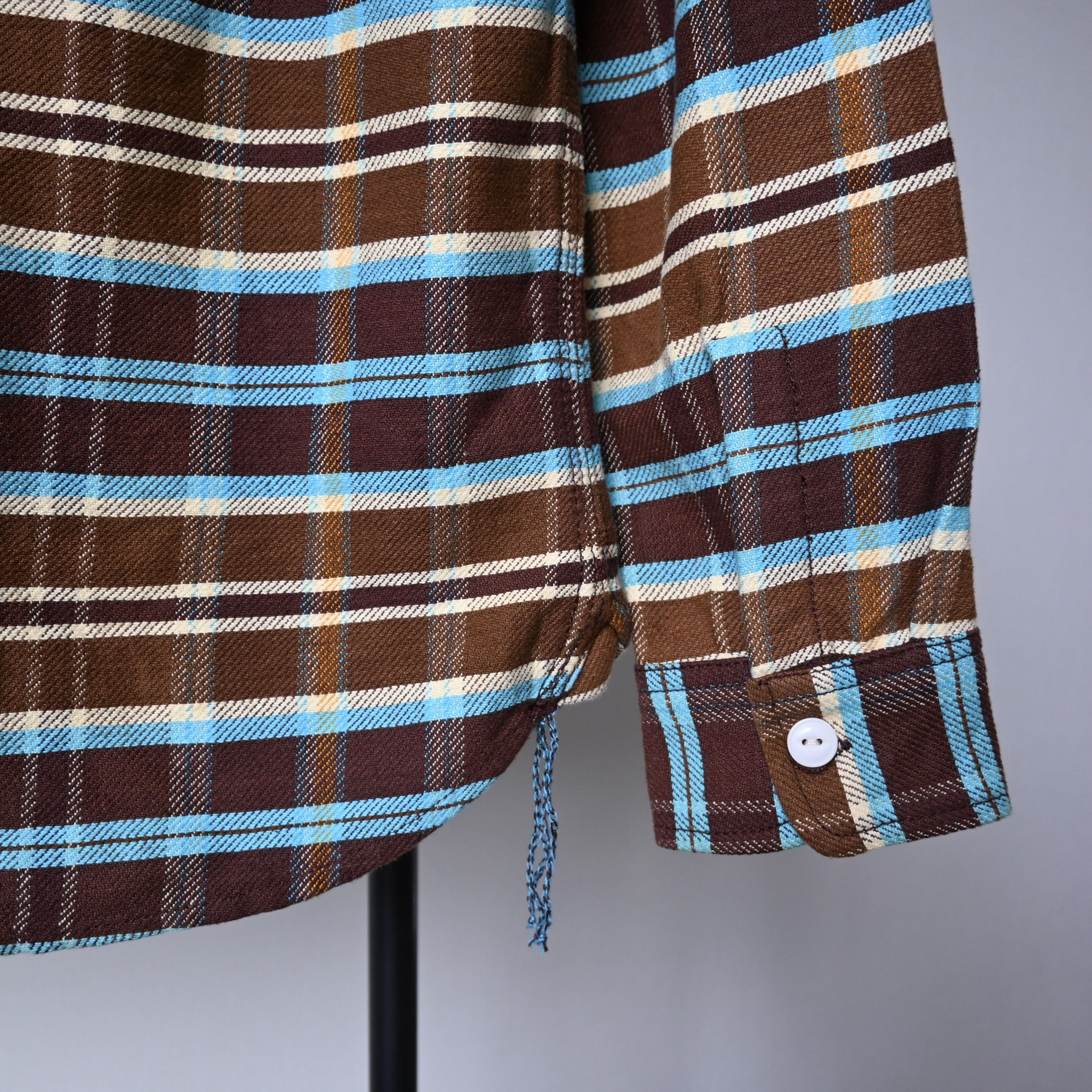 Japanese Brand UNUSED, Houston heavyweight flannel shirt, brown x turquoise Size US M / EU 48-50 / 2 - 5 Thumbnail