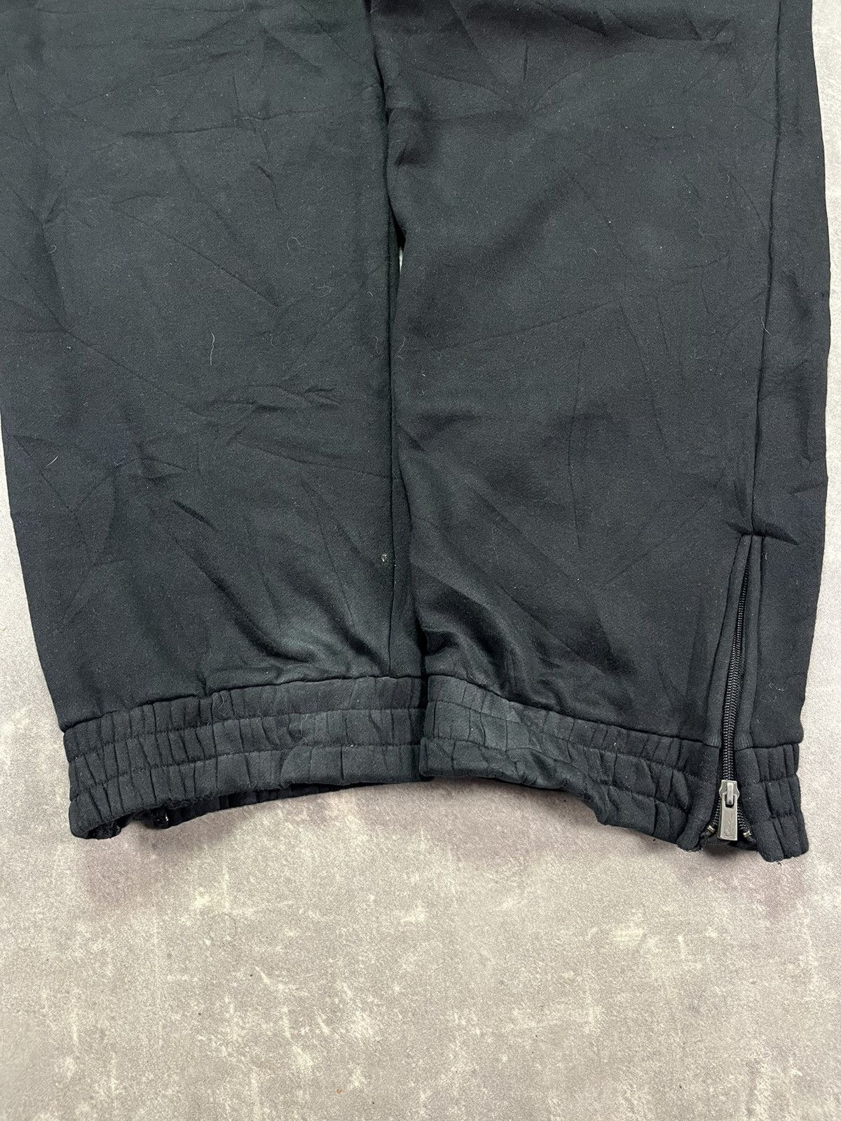 Karl Kani Karl Kani Vintage Embroidered Printed Baggy Sweatpants L Size US 34 / EU 50 - 12 Thumbnail
