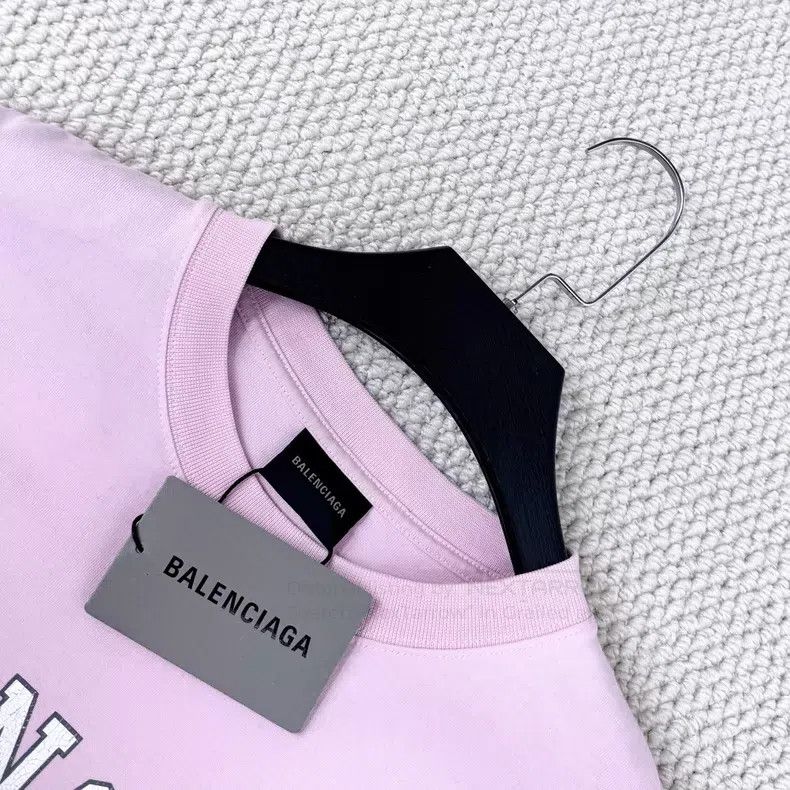 Balenciaga Balenciaga Light Pink Crown Wheat Short Sleeve Size US S / EU 44-46 / 1 - 3 Thumbnail