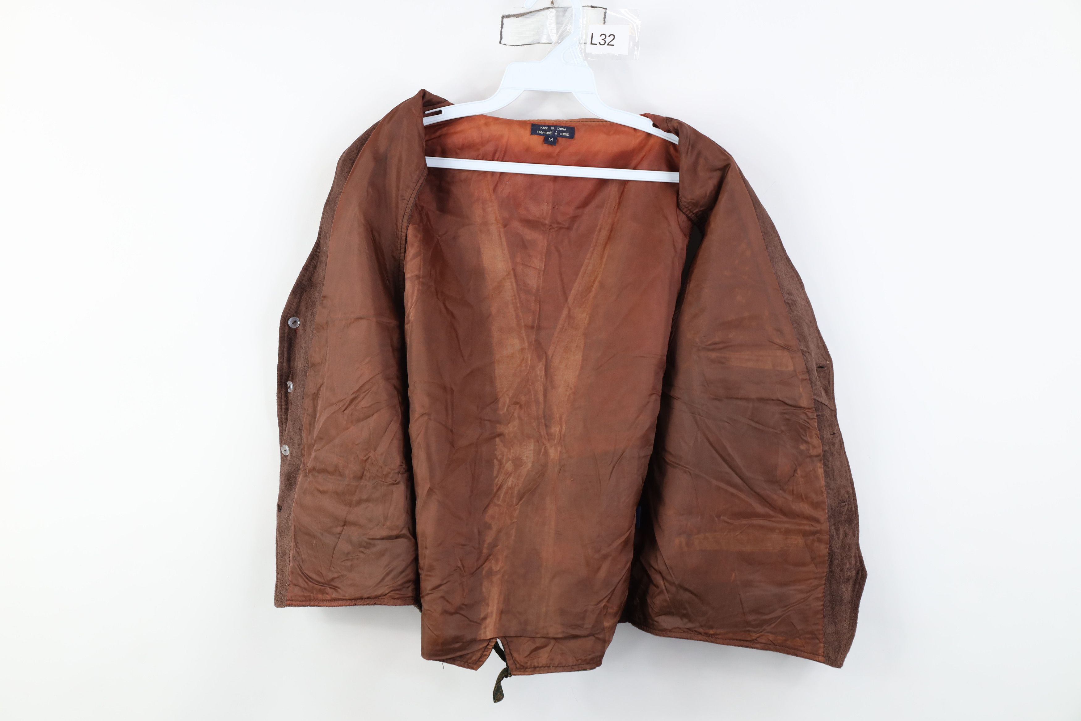 Vintage Vintage 90s Streetwear Buckle Back Suede Leather Vest Size US M / EU 48-50 / 2 - 11 Thumbnail