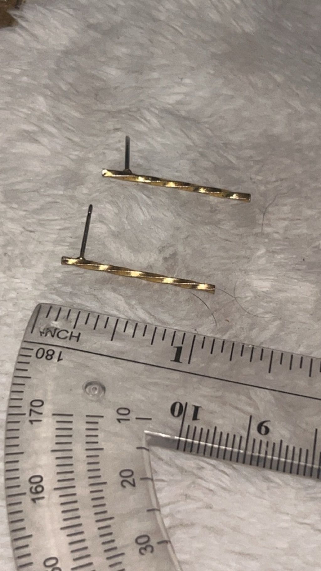 The Unbranded Brand Women's Unbranded Gold Twisted Bar Stud Earrings One Size Size ONE SIZE - 3 Thumbnail