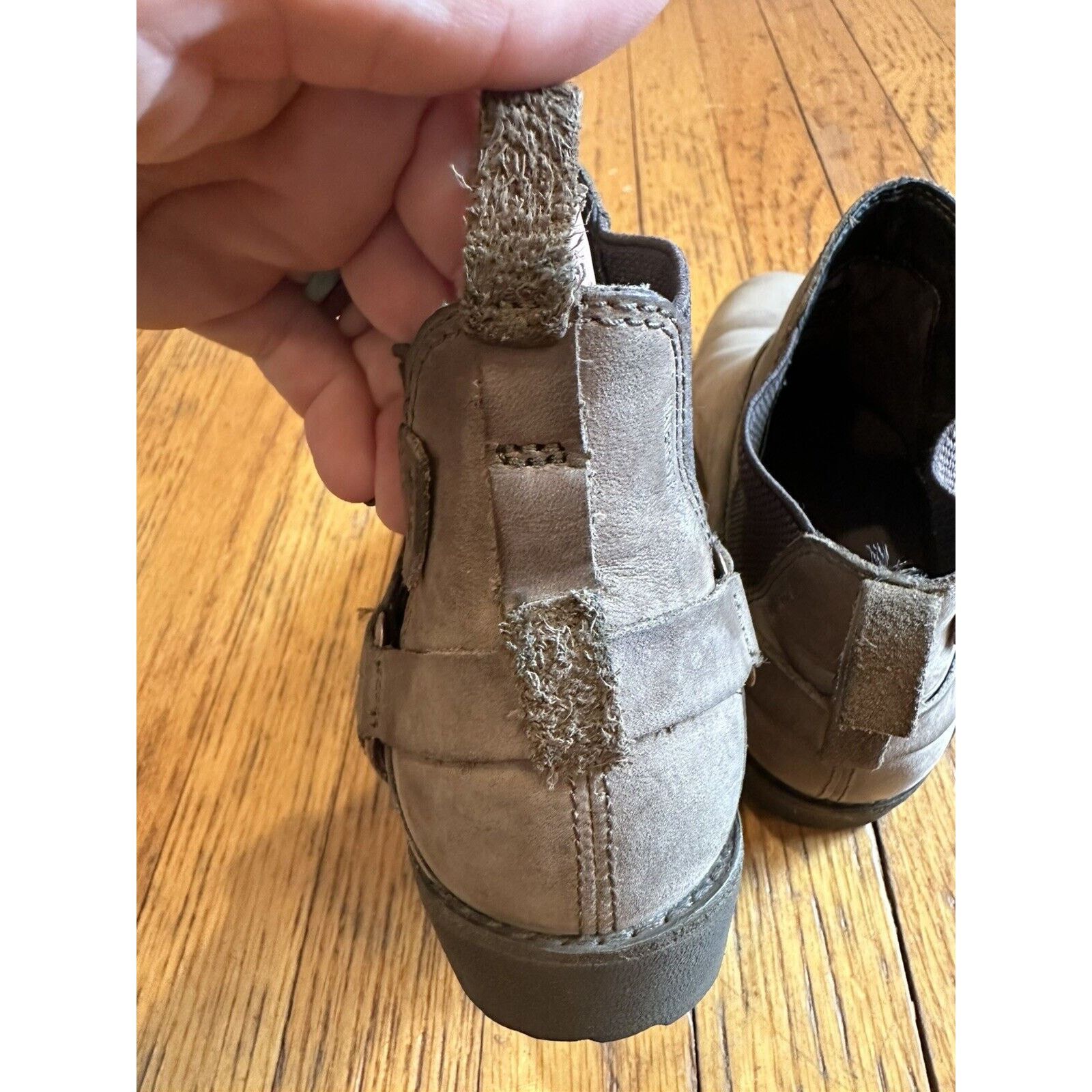Teva Teva Women’s De La Vina Dos Chelsea Boot Size 6.5 Taupe GUC Size US 6.5 / IT 36.5 - 8 Thumbnail