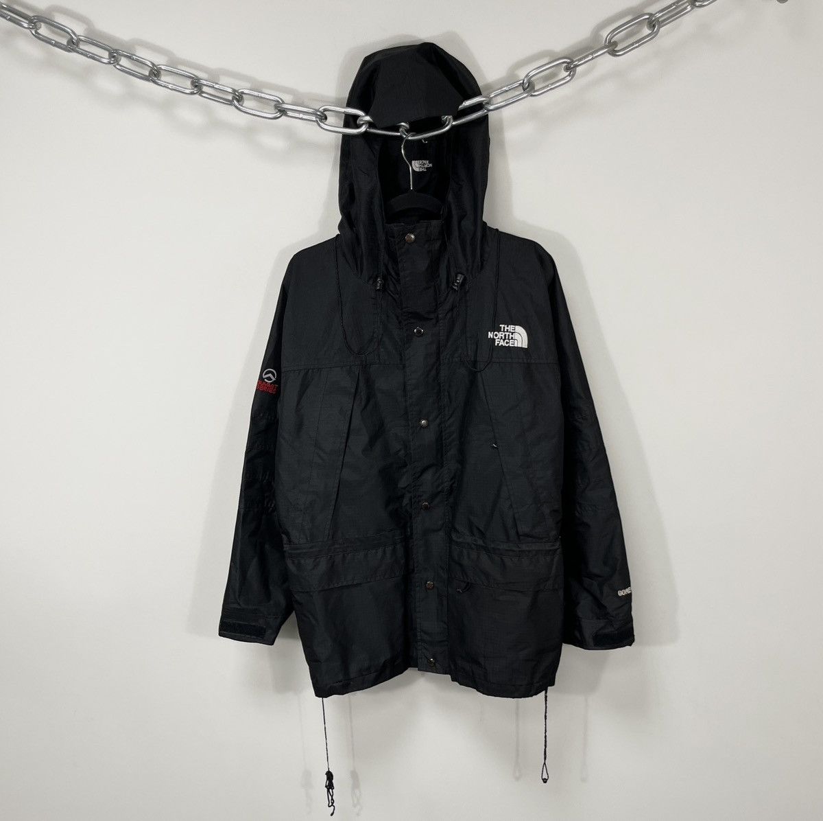 The North Face Vintage The North Face Summit Series Gore-Tex Hooded Jacket Size US S / EU 44-46 / 1 - 1 Thumbnail