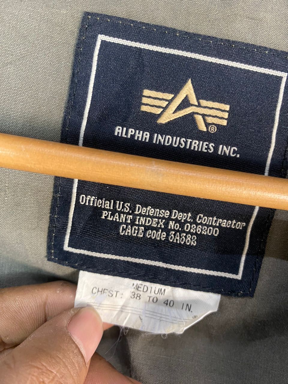 Alpha Industries Unisex🔥Vintage alpha industries zipper jacket Size US M / EU 48-50 / 2 - 6 Thumbnail