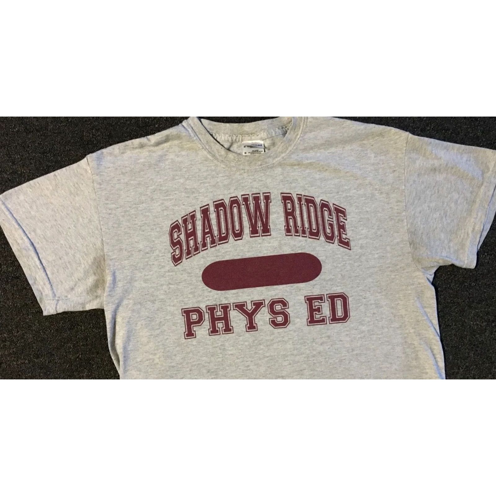 Vintage VINTAGE Physical Education Shirt S Gray 90s Shadow Ridge School Distressed T-Shirt Mens Size US S / EU 44-46 / 1 - 5 Thumbnail