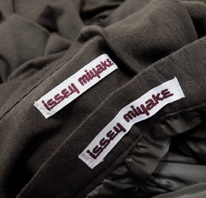 Issey Miyake issey miyake size:m Wool and silk suit Size US 26 / EU 42 - 8 Thumbnail
