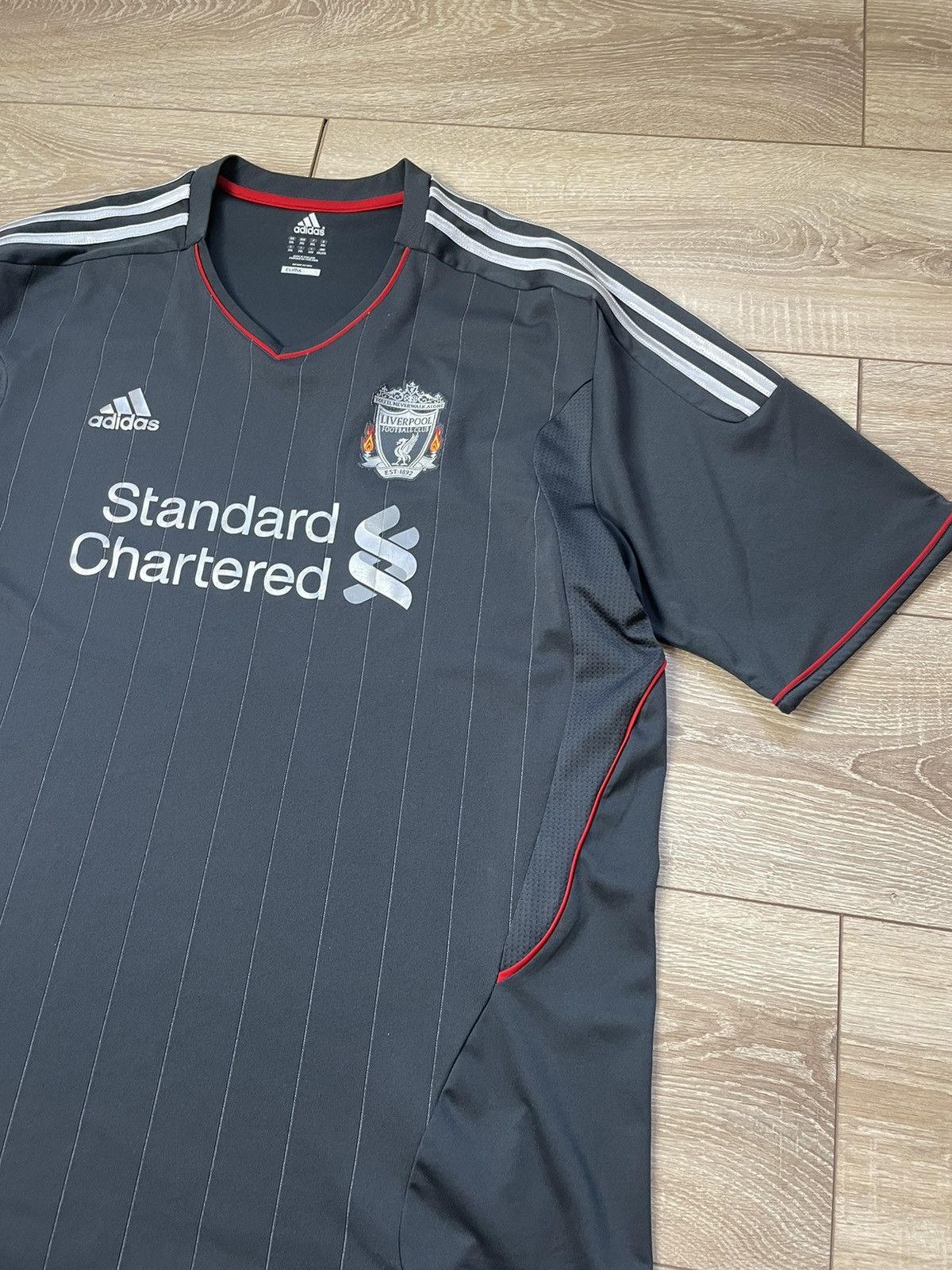 Adidas Liverpool Adidas 2011/2012 Football Away Soccer Jersey shirt Size US XXL / EU 58 / 5 - 2 Thumbnail